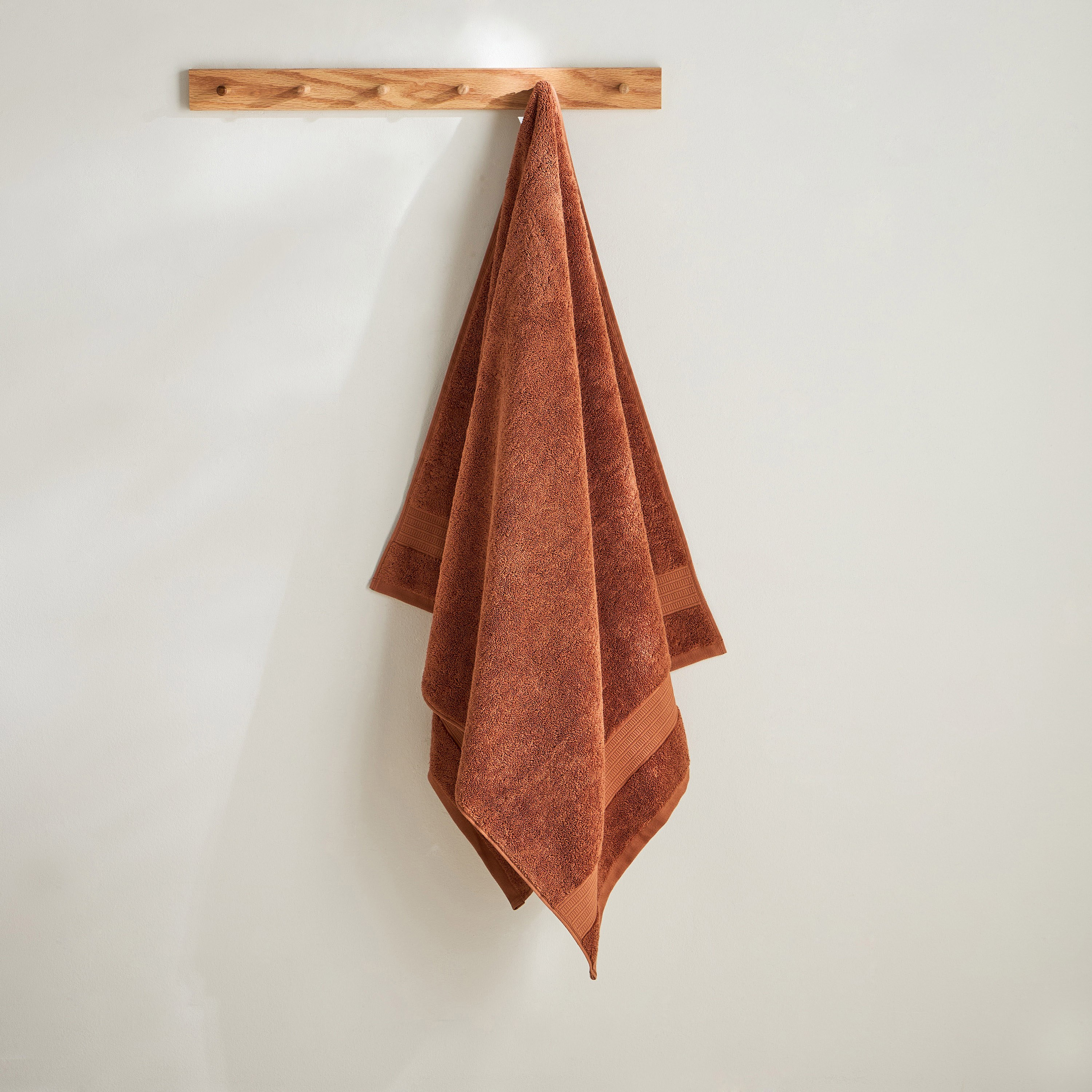 منشفة حمّام من إير ريتش - 70x140 سم-hbxbathroom-bathroomtextiles-image-1