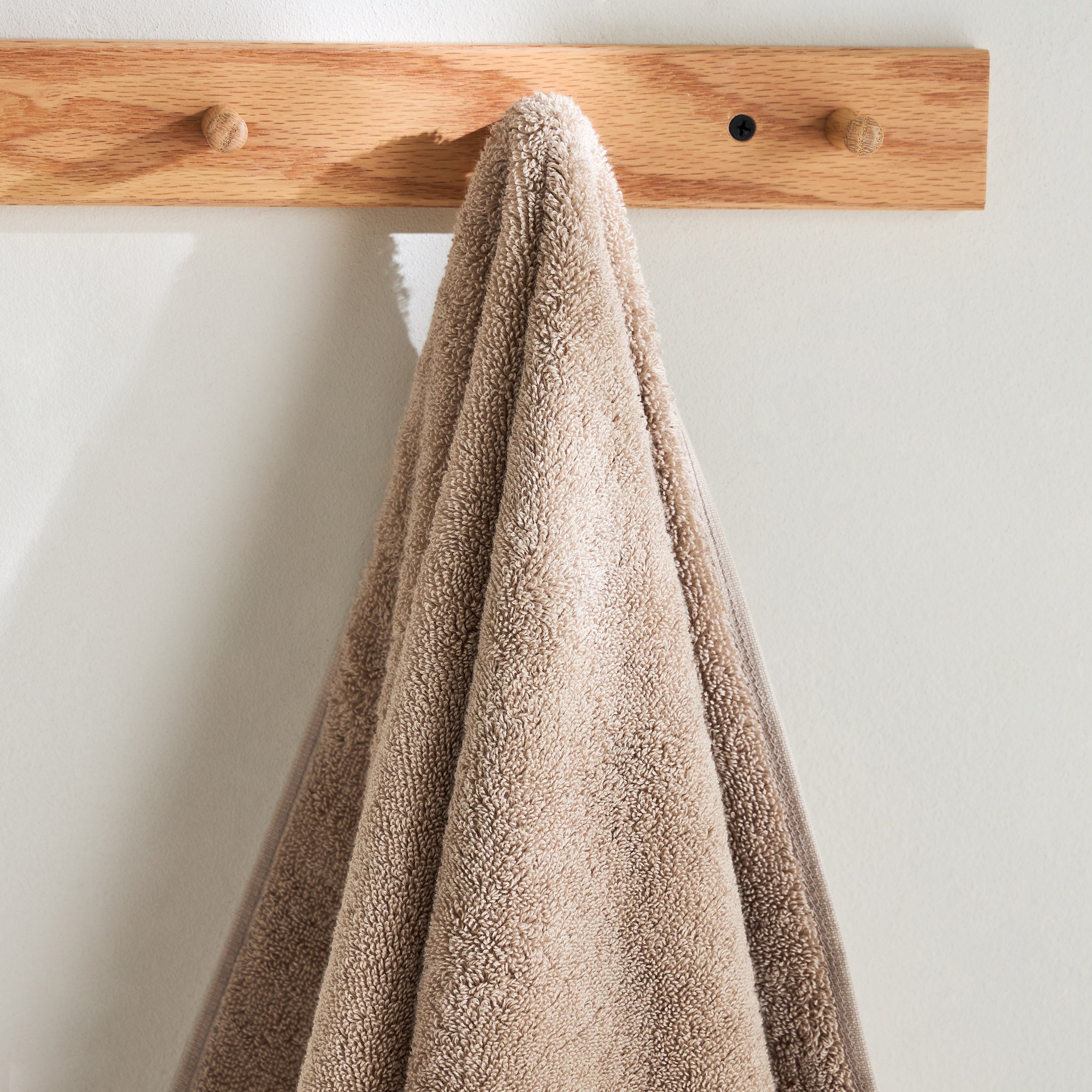 Air Rich Bath Towel - 70x140 cm-hbxbathroom-bathroomtextiles-image-2