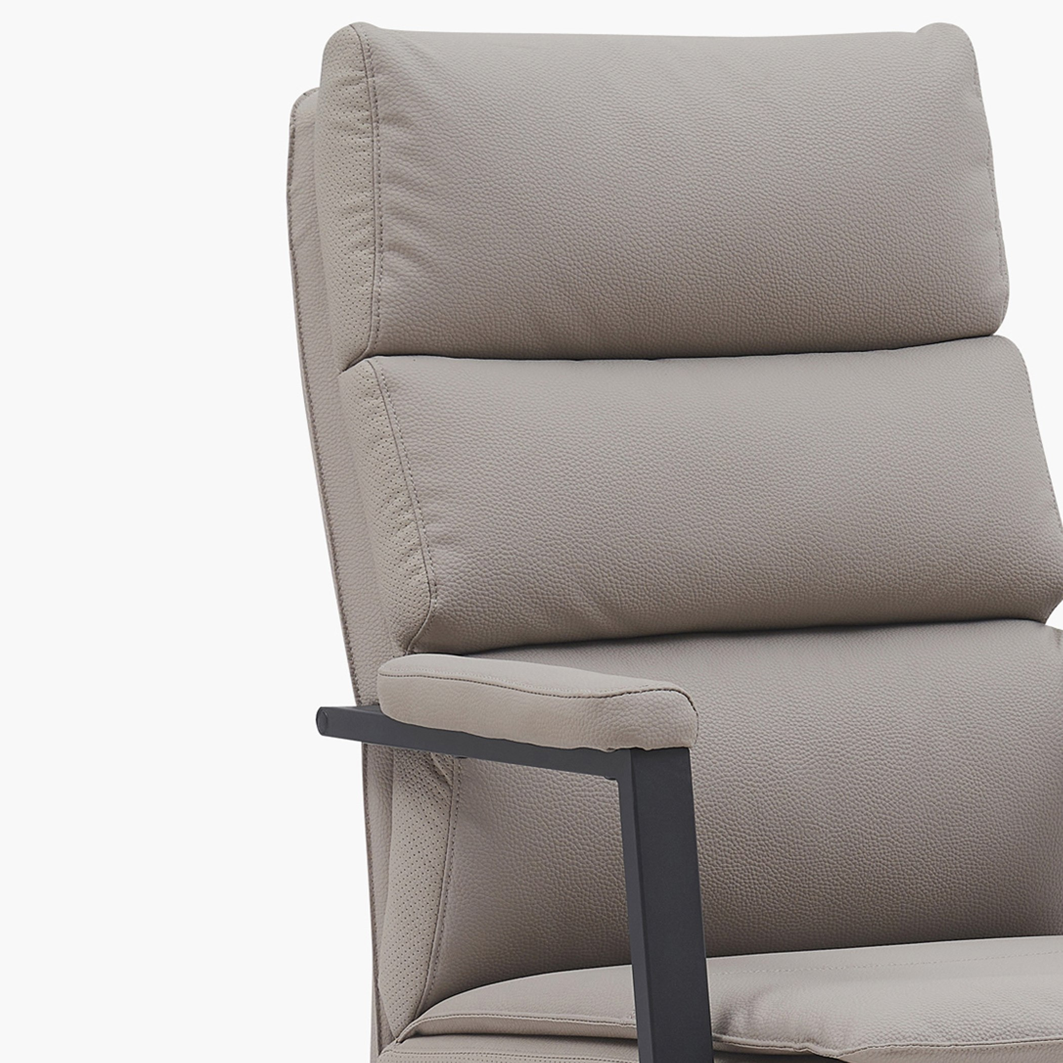 Lincoln Star Visitor Chair-PROMO_HB_UAE_HBX10_250526-image-3
