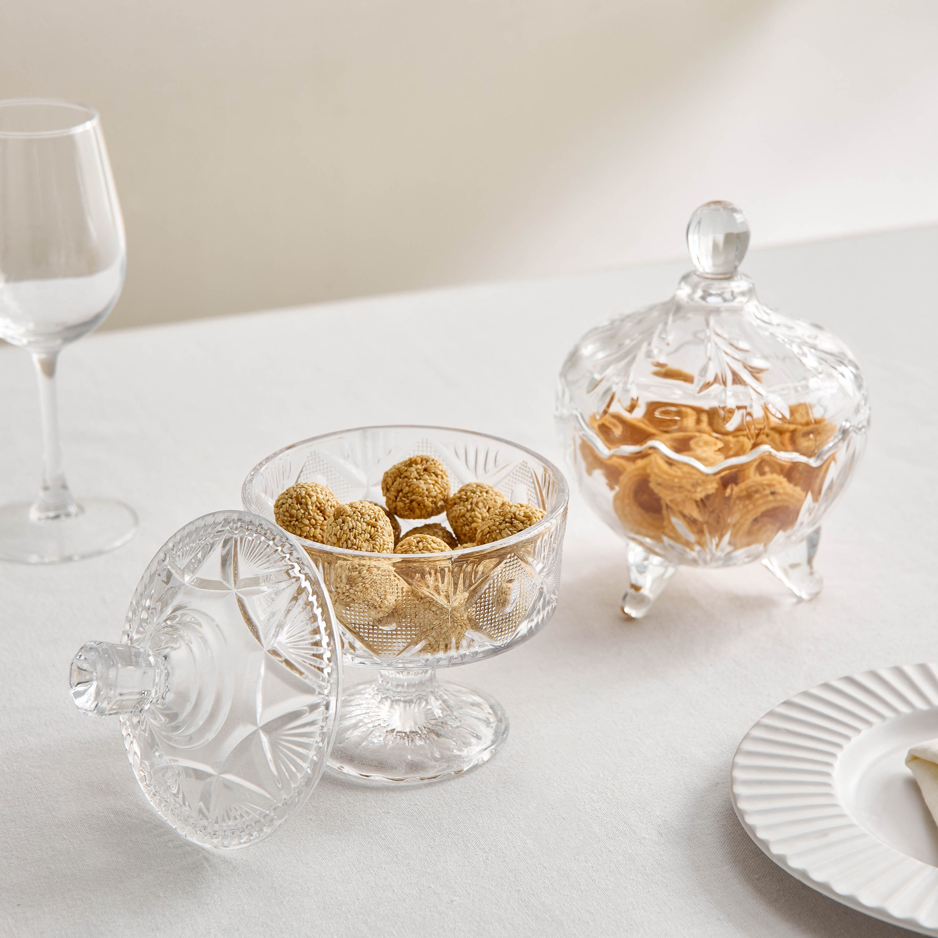 Candy Bowl with Lid - 15x15x20 cm-hbxdecorandfurnishings-tabletop-serveware-image-4