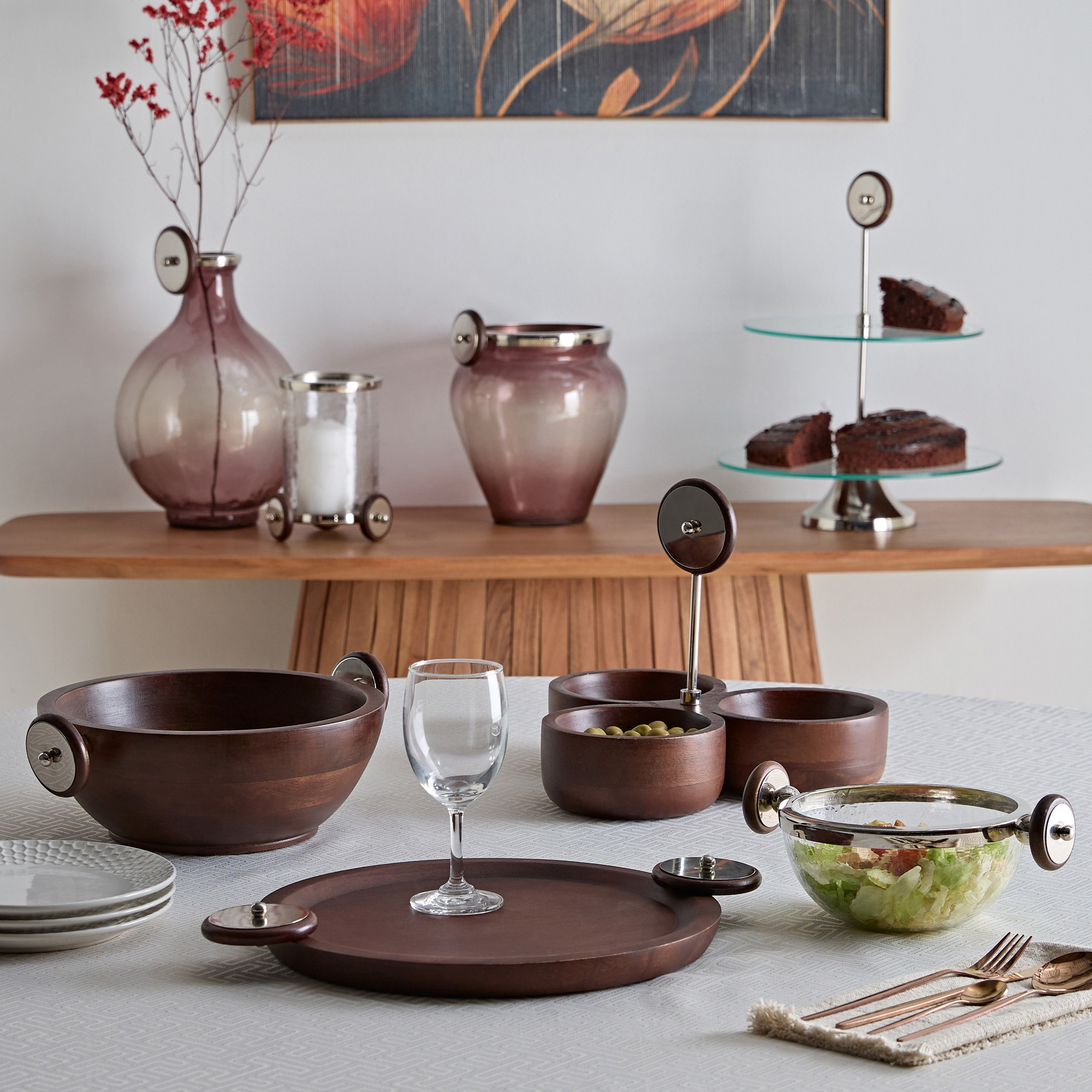 وعاء زجاجي بحافة ومقبض عجلة من أروا- 25 سم-hbxdecorandfurnishings-tabletop-crockery-image-5