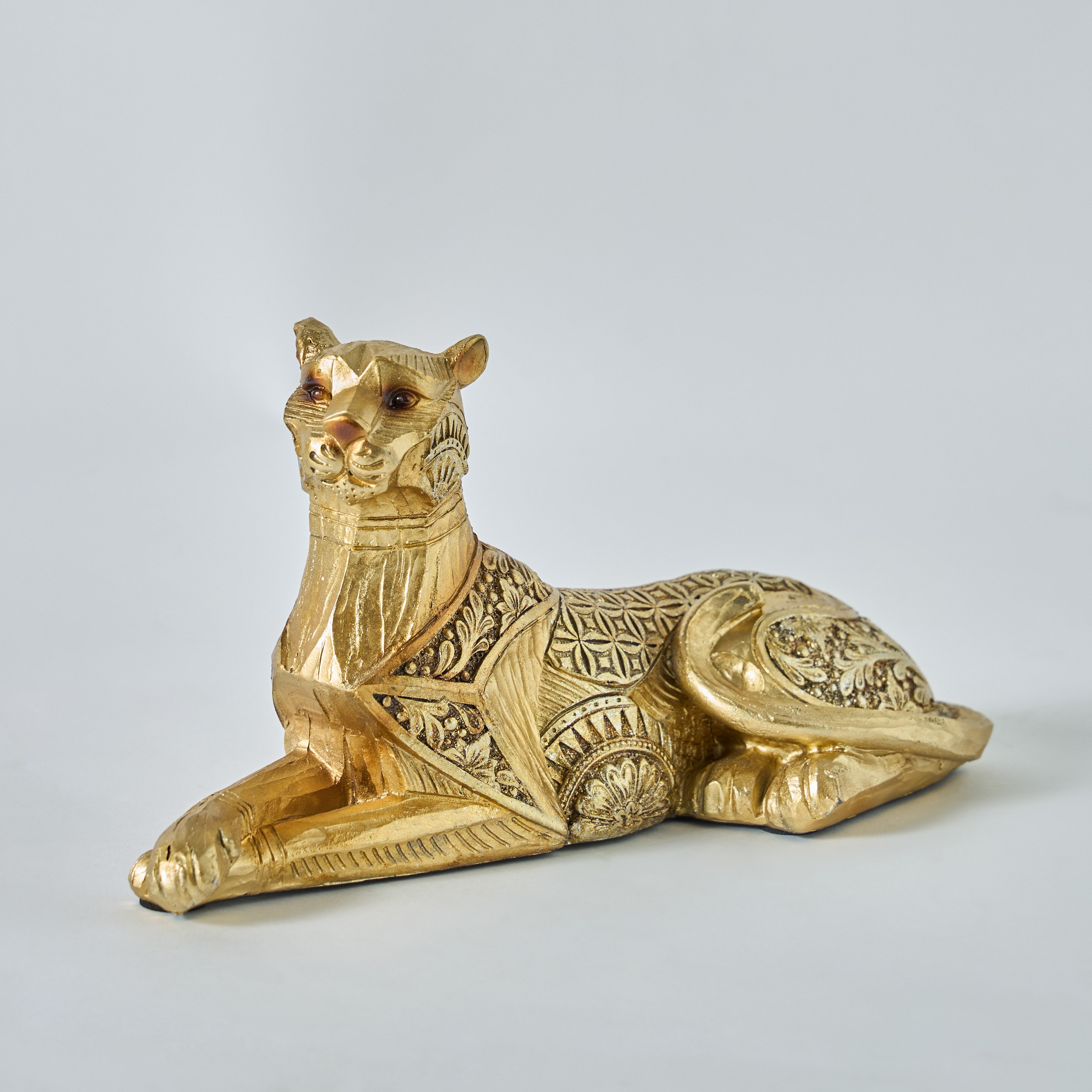 Marcel Polyresin Sitting Leopard with Detailing - 25x9x12.5 cm-hbxhomeware-homedecor-figurinesandornaments-image-5