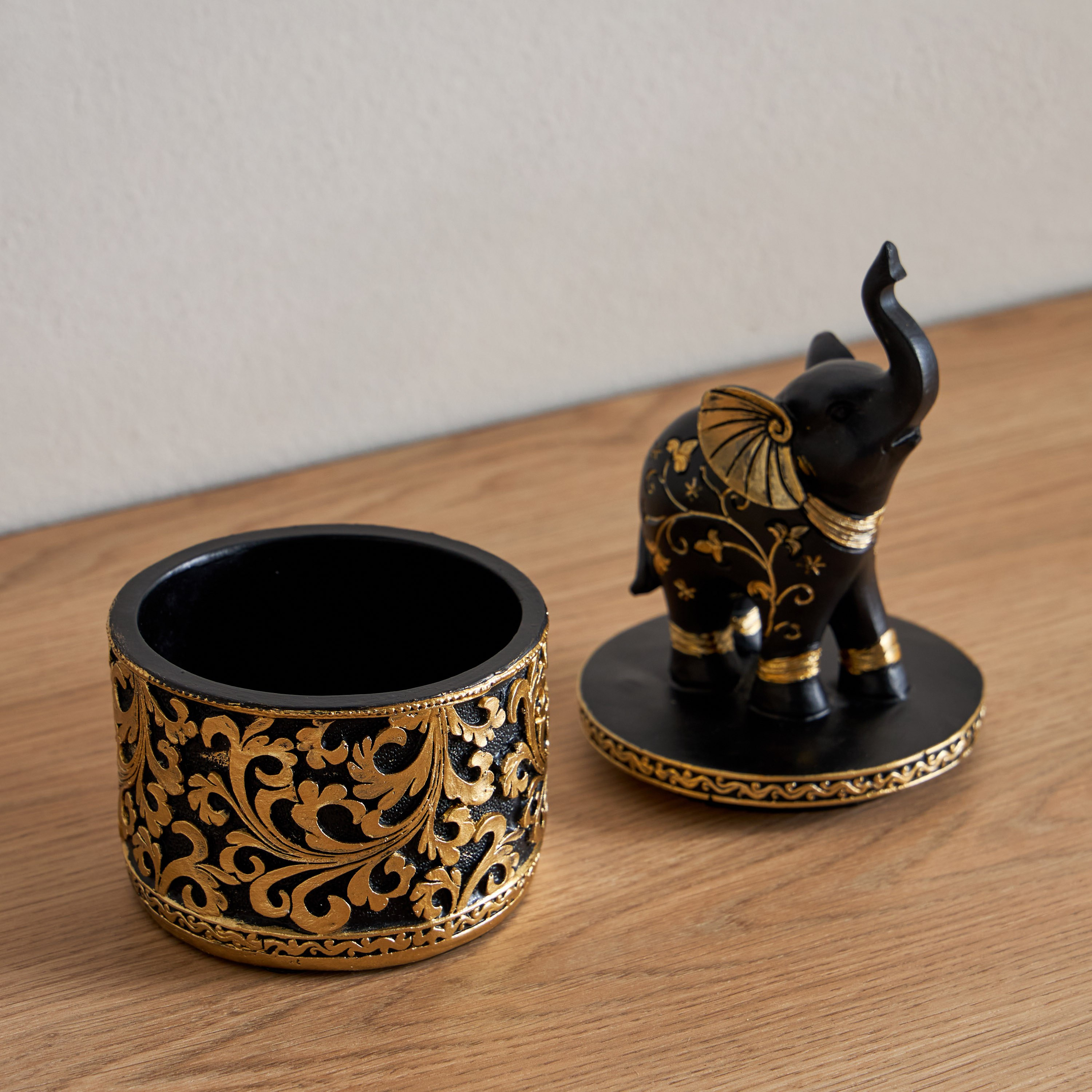 جرة ديكور على شكل فيل من البولي ريزين من مارسيل - 9x9x18.5 سم-hbxhomeware-homedecor-figurinesandornaments-image-2