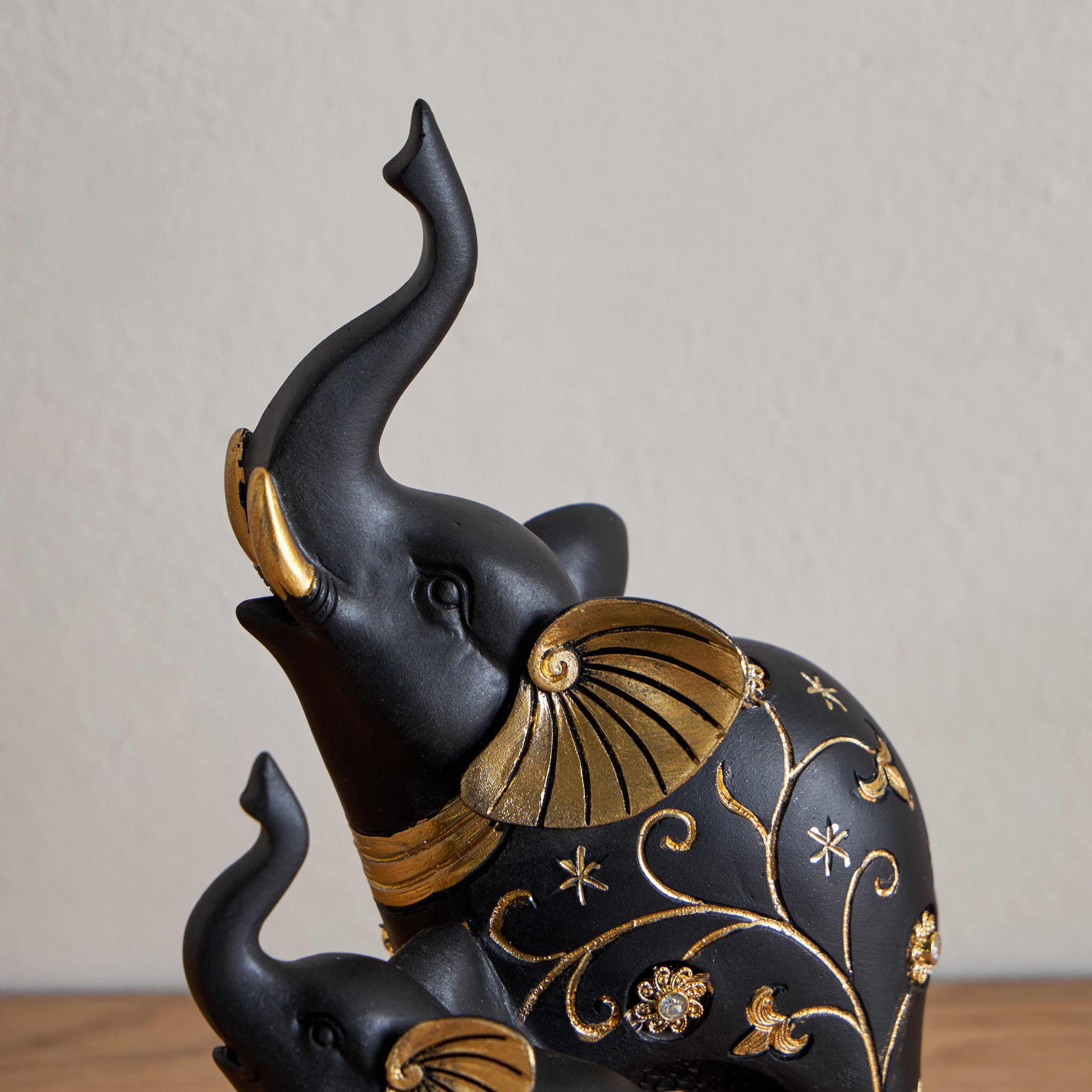 تمثال بوليريسين بتصميم فيل أم وطفل من مارسيل - 11x8x19.5 سم-hbxhomeware-homedecor-figurinesandornaments-image-3