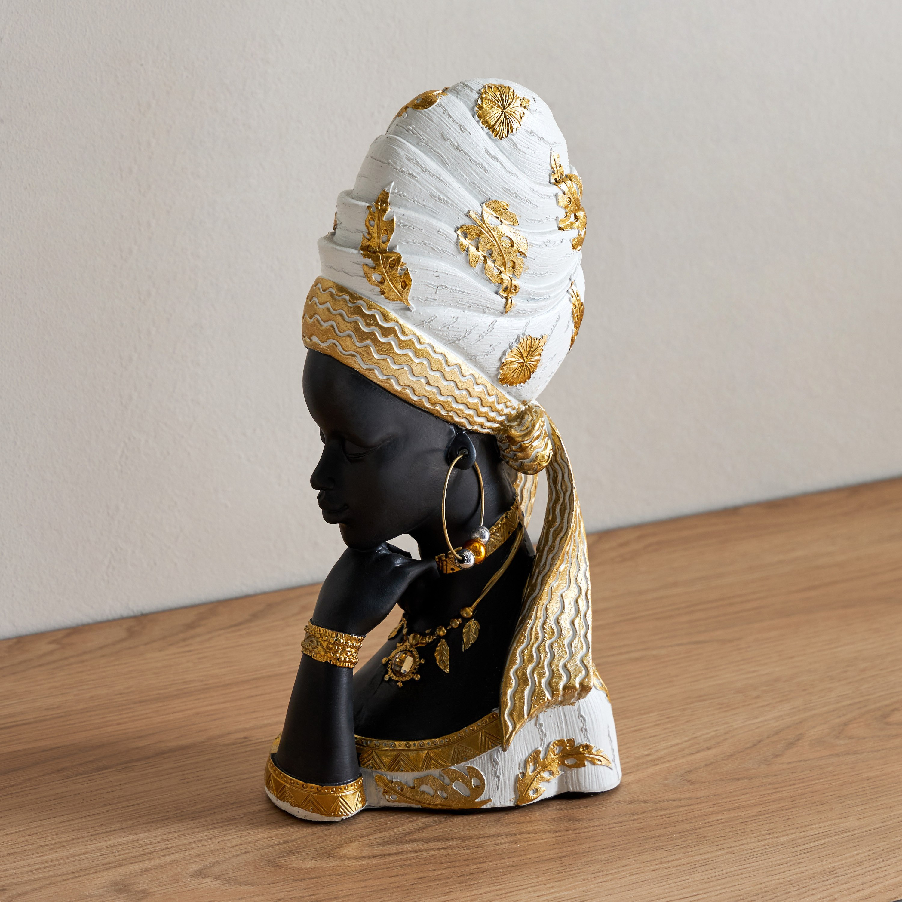 تمثال بوليريسين بتصميم عروس من مارسيل - 14x8.5x28 سم-hbxhomeware-homedecor-figurinesandornaments-image-2