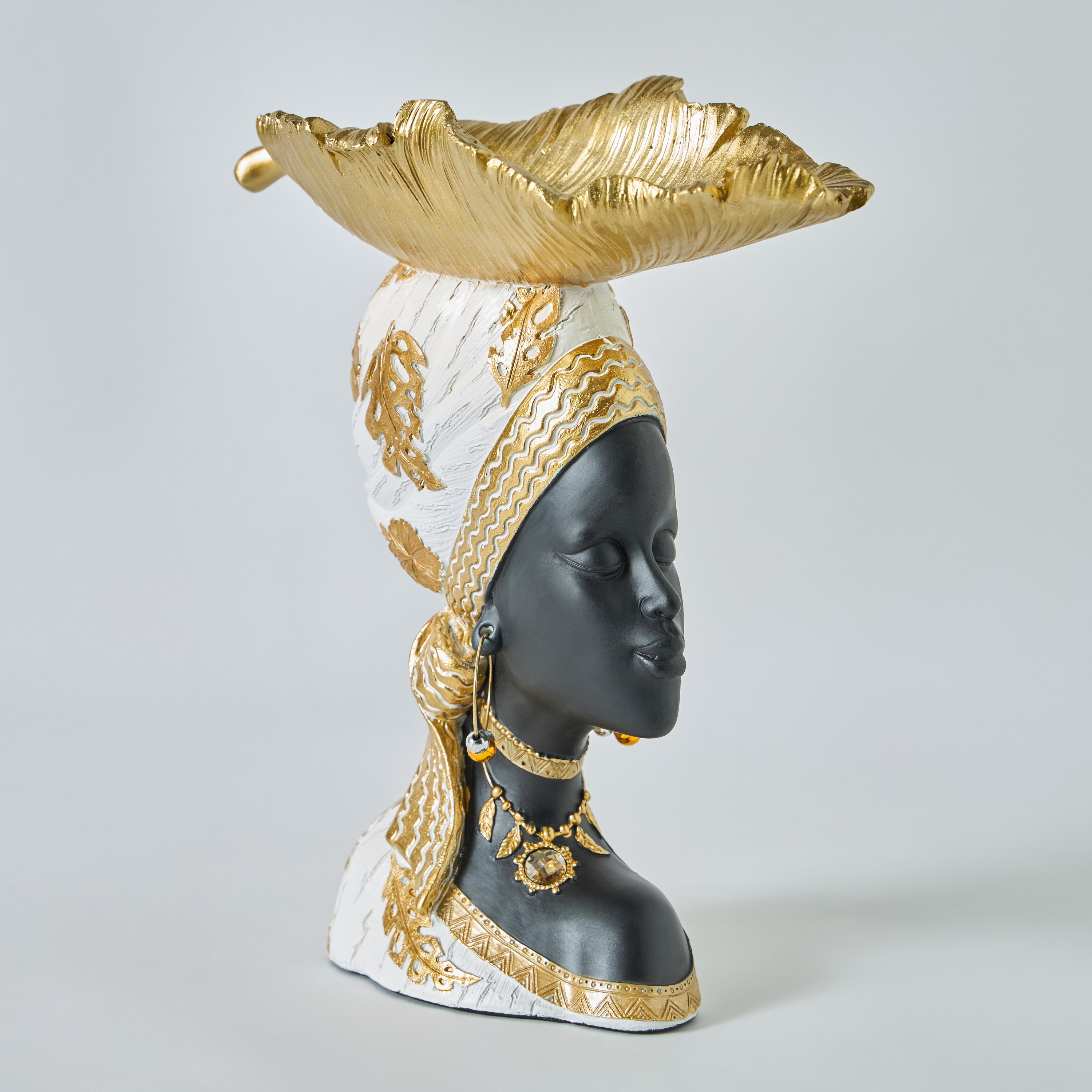 Marcel Polyresin Rural Lady with Tray on Head - 28x14x32 cm-hbxhomeware-homedecor-figurinesandornaments-image-5