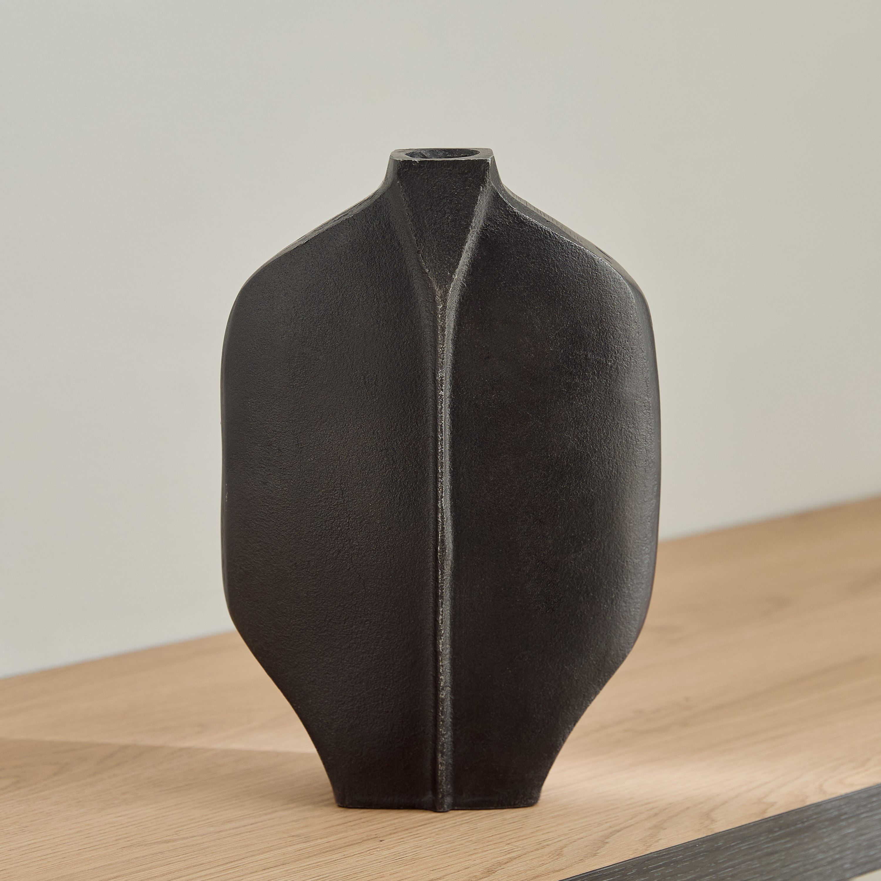 Orbet Aluminium Conical Vase - 21x8x30 cm-hbxbedroom-decorandaccessories-vases-image-2