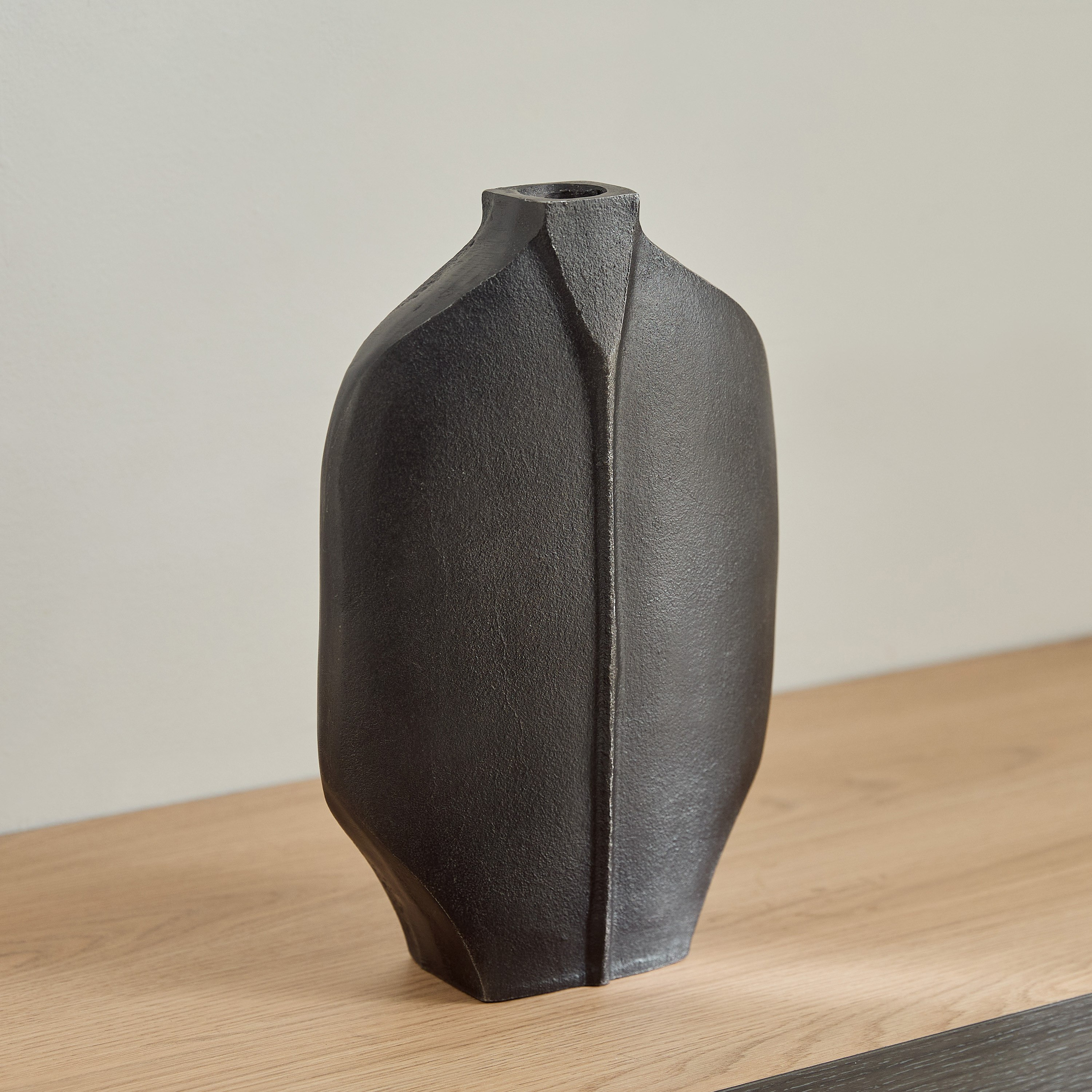 Orbet Aluminium Conical Vase - 21x8x30 cm-hbxbedroom-decorandaccessories-vases-image-3