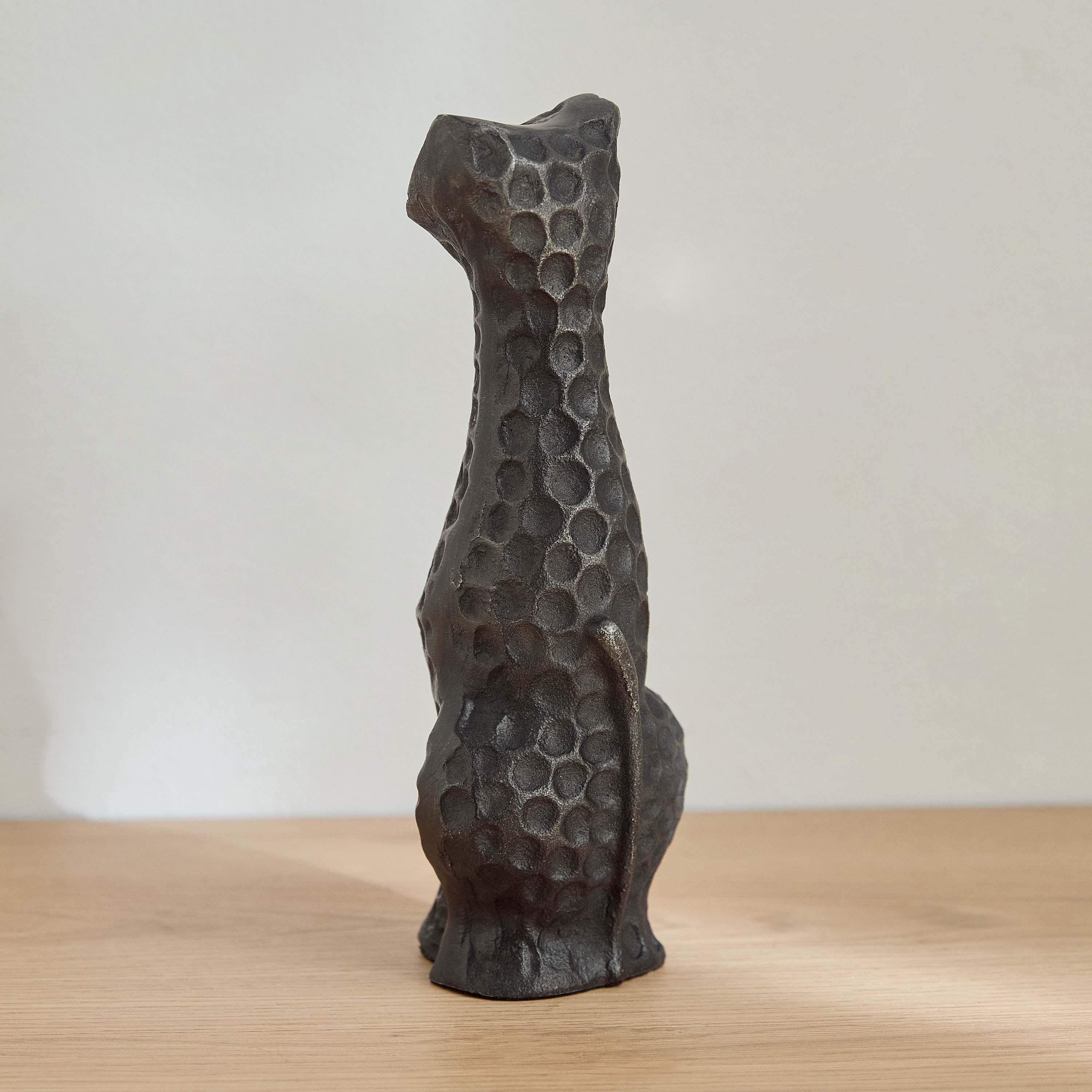 Orbet Aluminium Cat Table Decor Accent - 9x8x25 cm-hbxhomeware-homedecor-figurinesandornaments-image-3