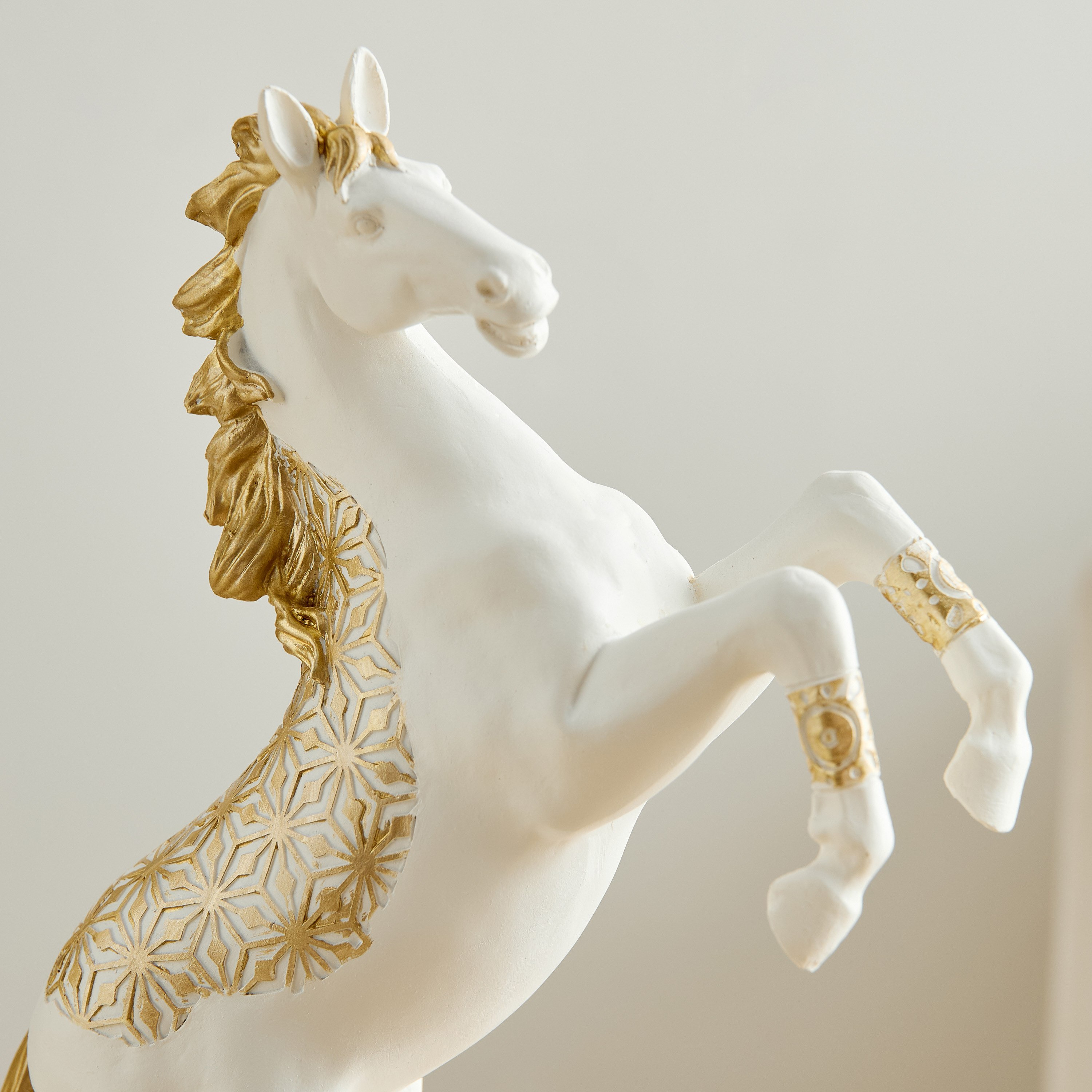 قطعة ديكور حصان بوليريسين من ديلين - 22.5x10x32 سم-hbxhomeware-homedecor-figurinesandornaments-image-4