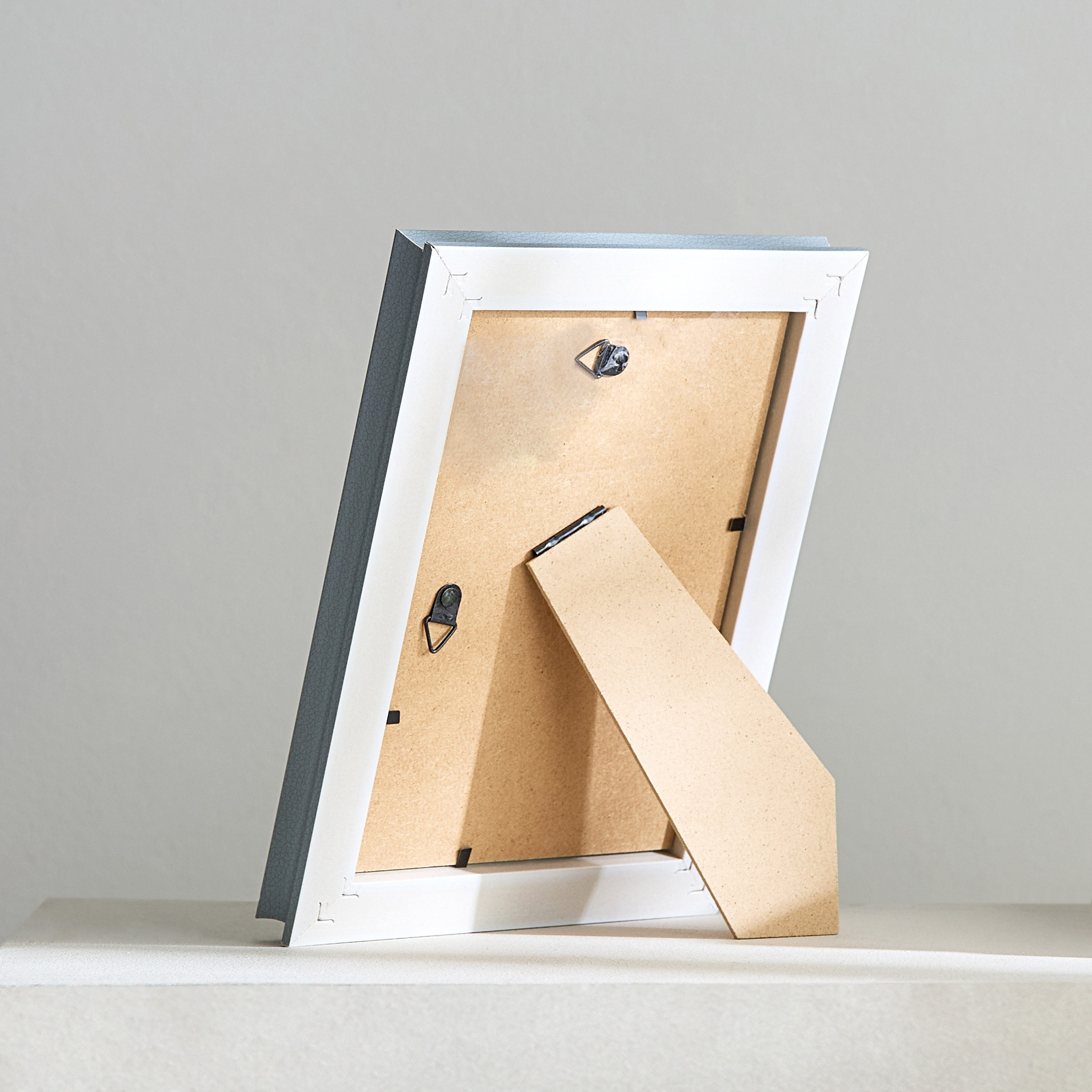 Atrium 5x7-inch Photo Frame - 17x22x2.4 cm-hbxbedroom-decorandaccessories-photoframes-image-3