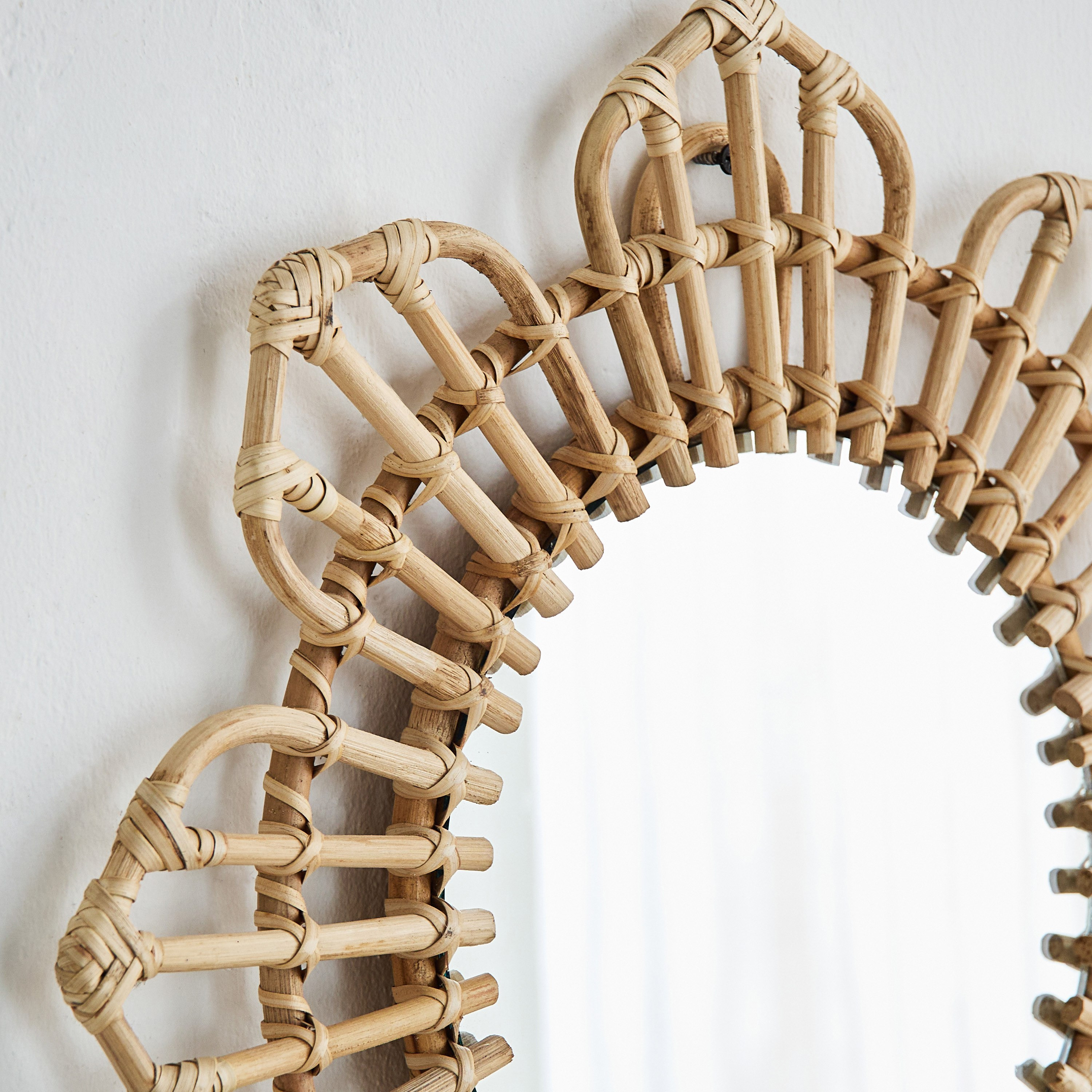 Boho Bliss Floral Decorative Mirror - 44x4x44 cm-hbxhomeware-hbxdecorandfurnishings-image-3