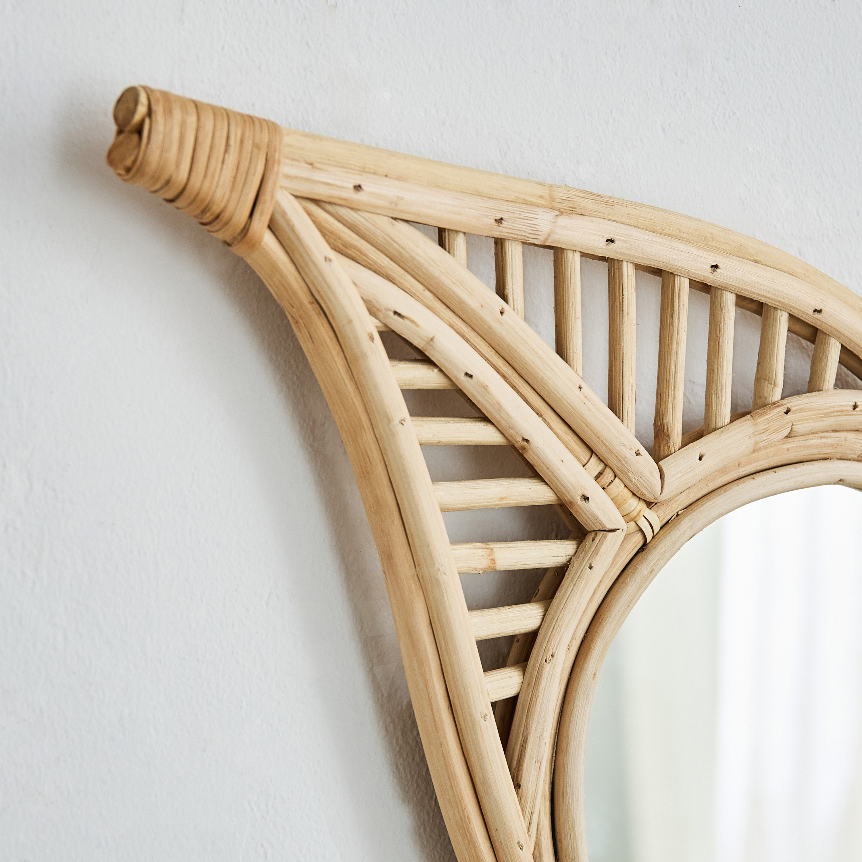 Boho Bliss Decorative Leaf Mirror - 54x4x23 cm-PROMO_HB_AE_B1G1_250925-image-3