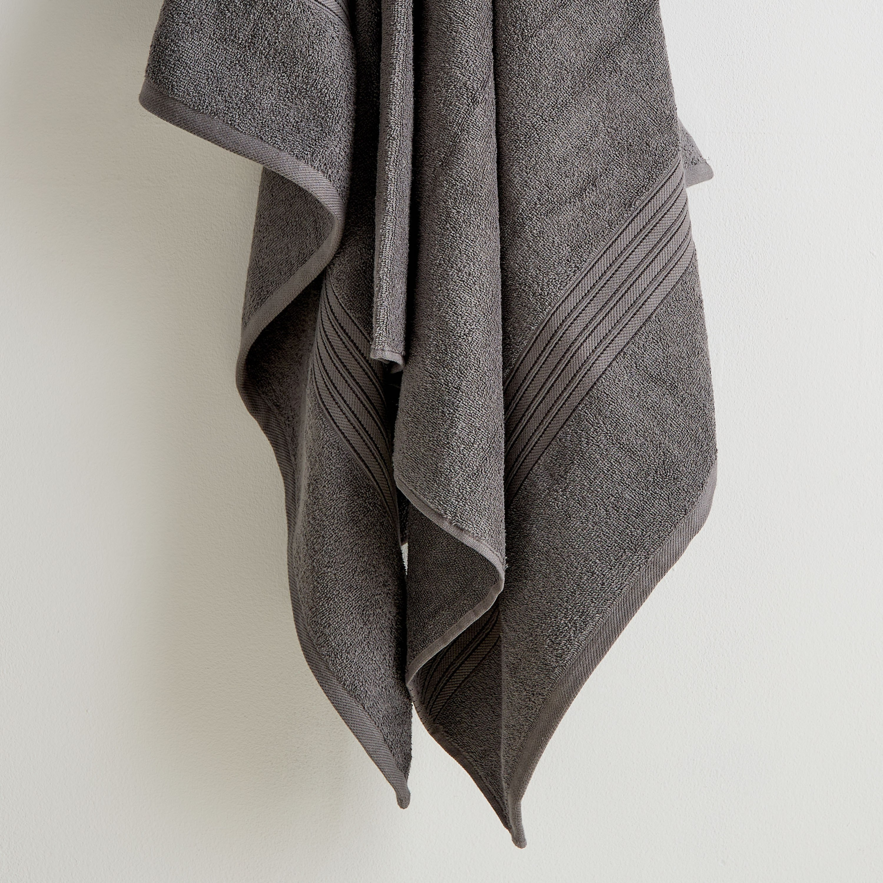 Essential Carded Bath Sheet - 90x150 cm-hbxbathroom-bathroomtextiles-image-3