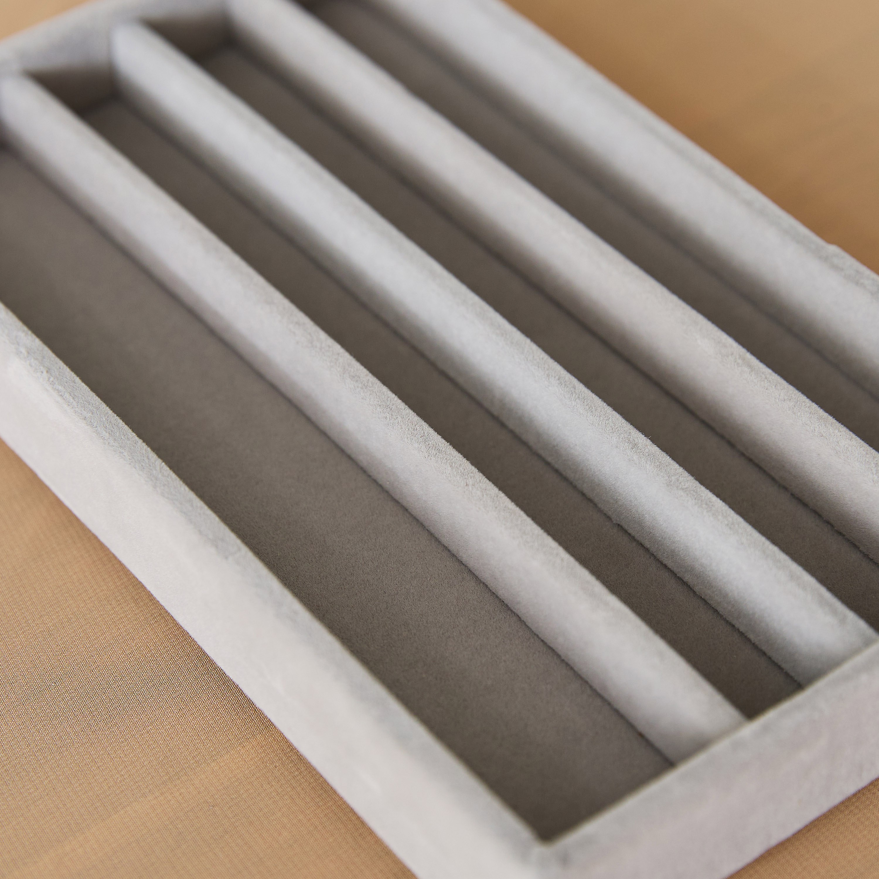 Velour 4-Compartment Jewellery Tray for Necklaces-hbxbedroom-bedroomaccessories-jewelleryboxesandholders-image-3
