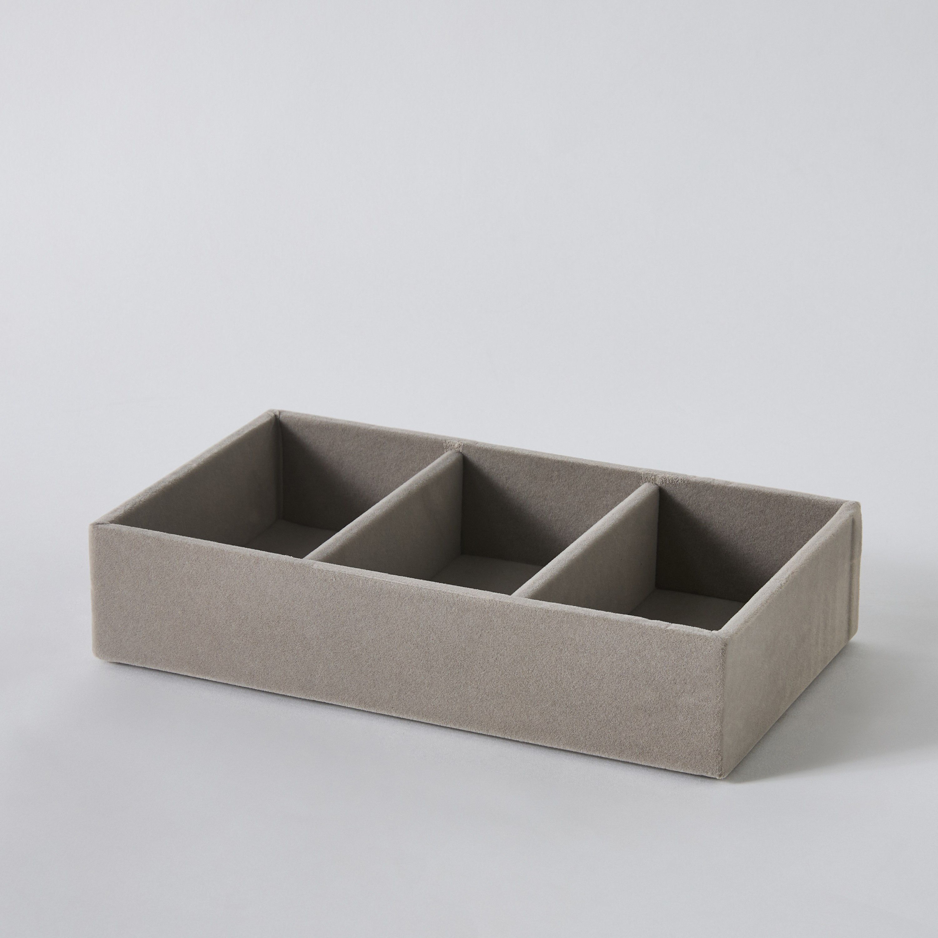 Velour 3-Compartment Jewellery Tray-hbxbedroom-bedroomaccessories-jewelleryboxesandholders-image-5