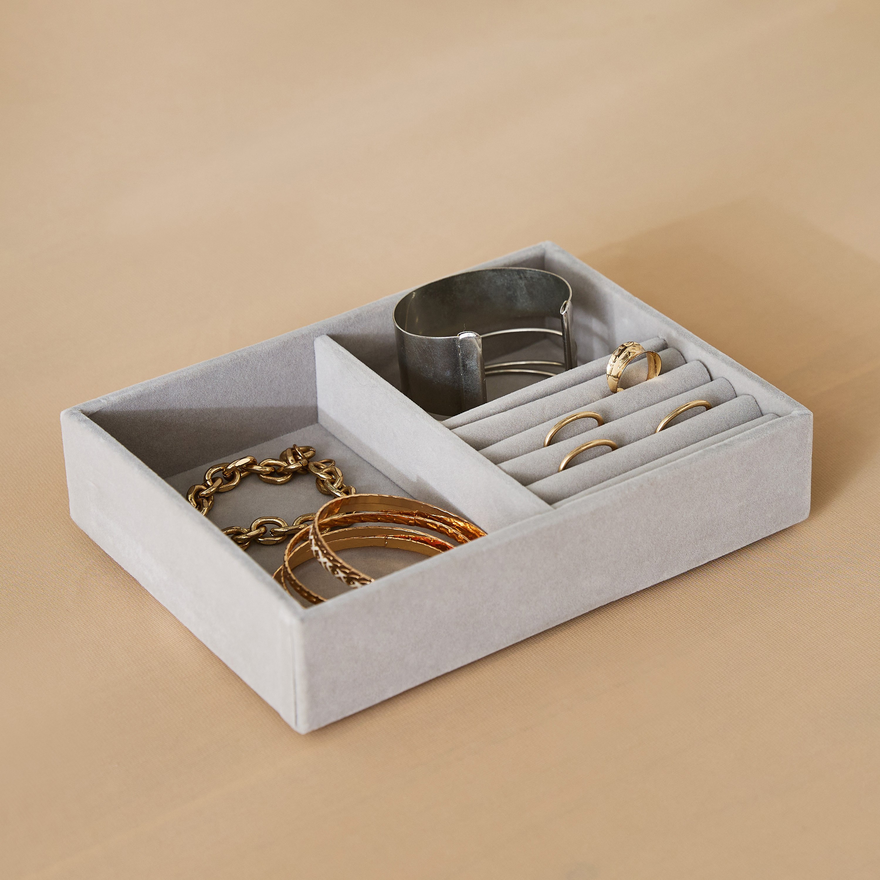 Velour 3-Compartment Jewellery Tray-hbxbedroom-bedroomaccessories-jewelleryboxesandholders-image-1