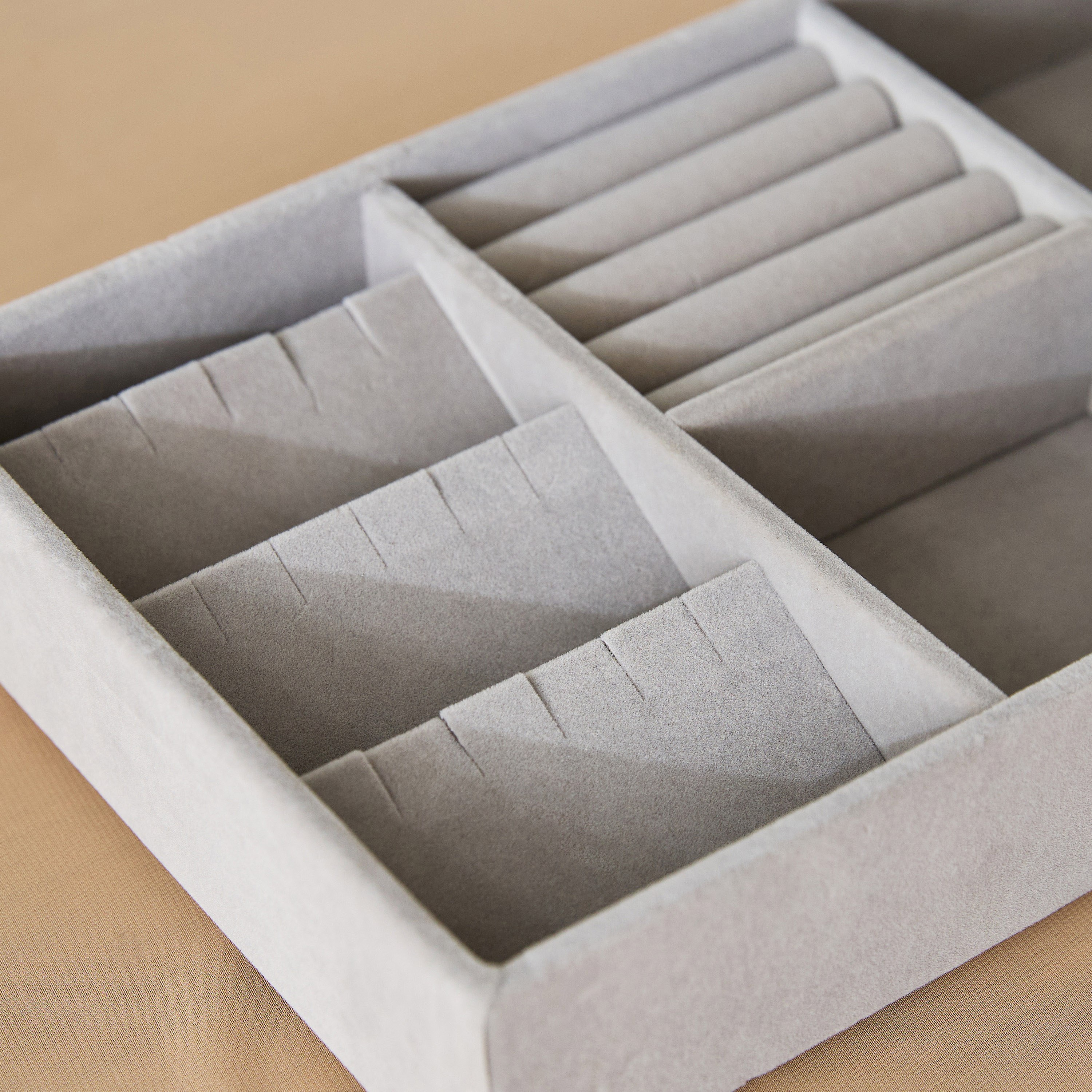 Velour 5-Compartment Jewellery Tray-hbxbedroom-bedroomaccessories-jewelleryboxesandholders-image-3