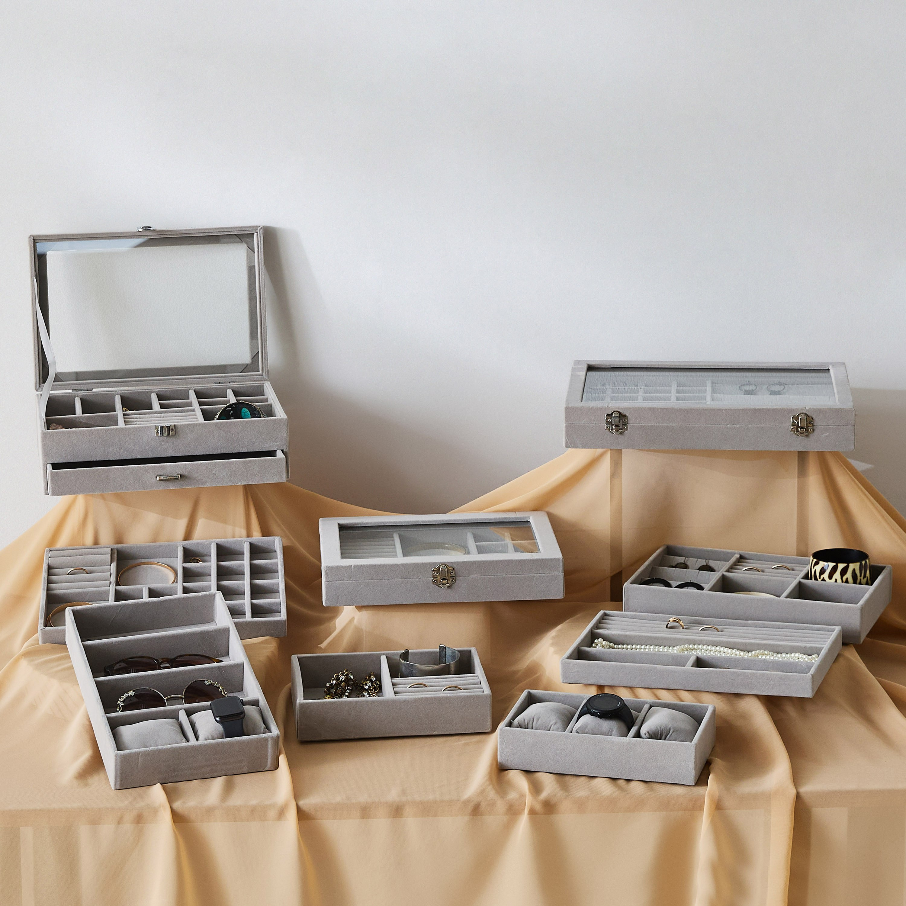Velour 2-Tier Jewellery Organiser-hbxbedroom-bedroomaccessories-jewelleryboxesandholders-image-5