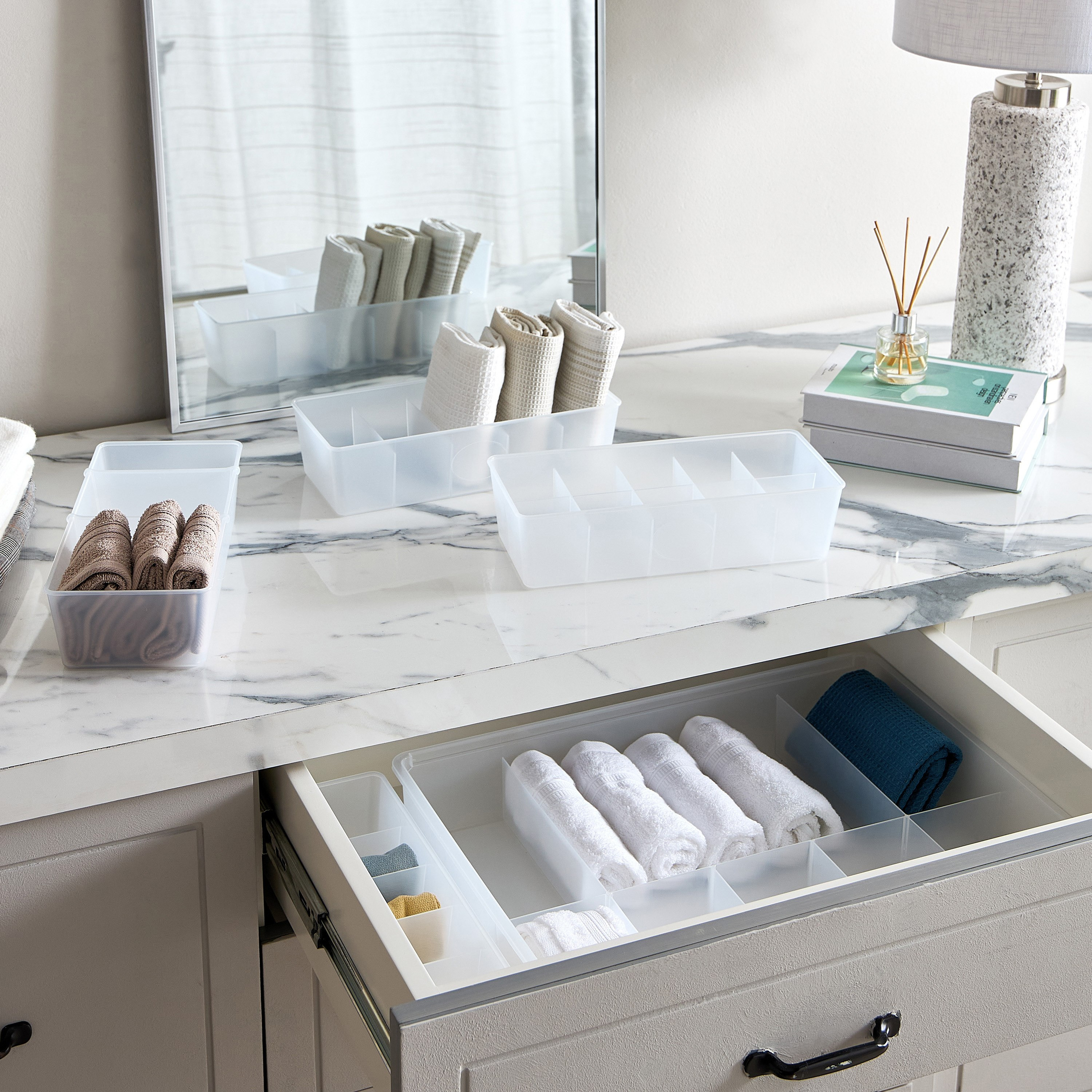 Inaya Drawer Organiser with 2 Sliding Dividers - 30.7x13.8x7.8 cm-hbxbedroom-bedroomaccessories-bedroomstorage-image-4