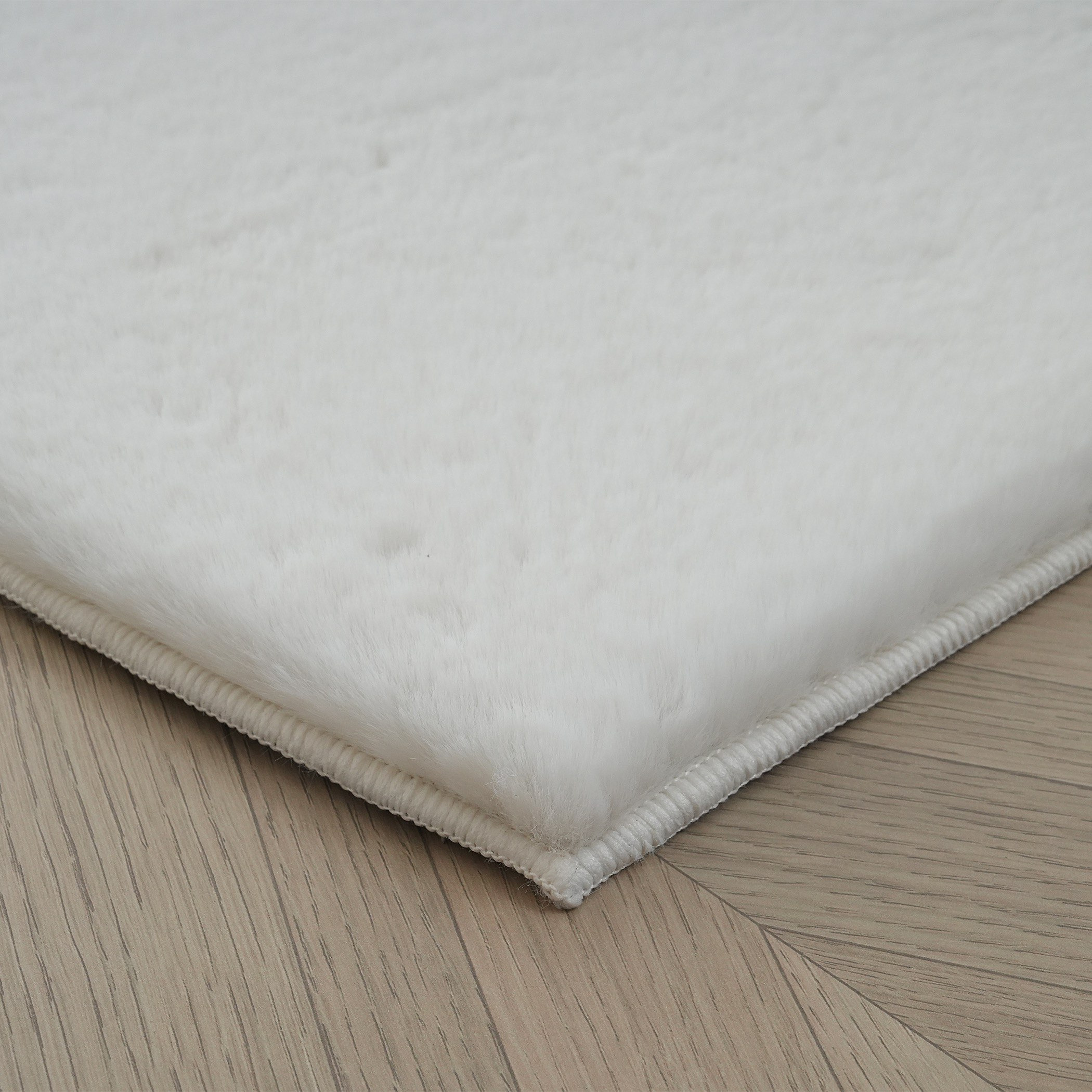 سجادة فرو أرنب صناعي - 70x300 سم-hbxdecorandfurnishings-floorcoverings-rugs-image-2