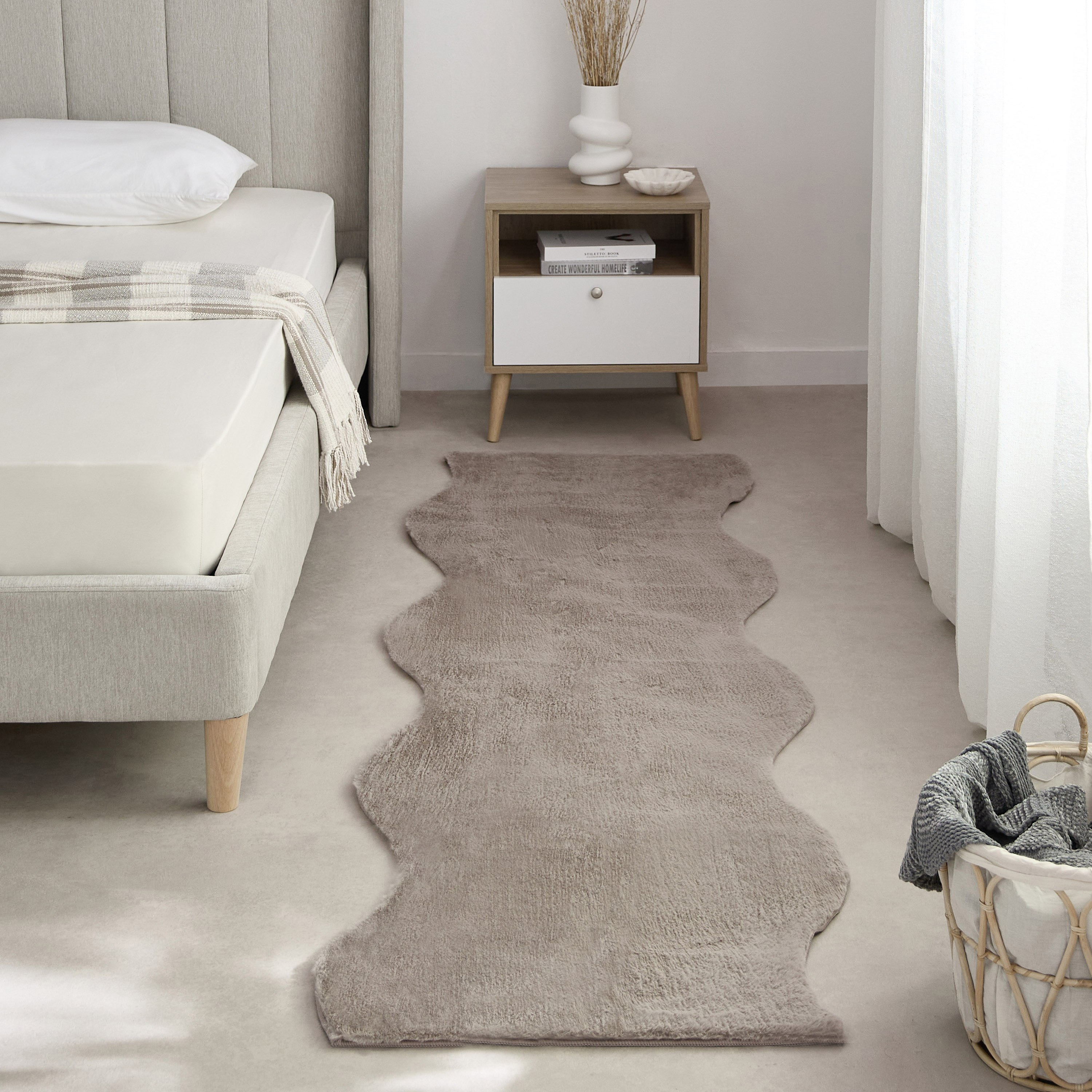 Faux Rabbit Fur Shaped Rug - 70x230 cm-hbxdecorandfurnishings-floorcoverings-rugs-image-5