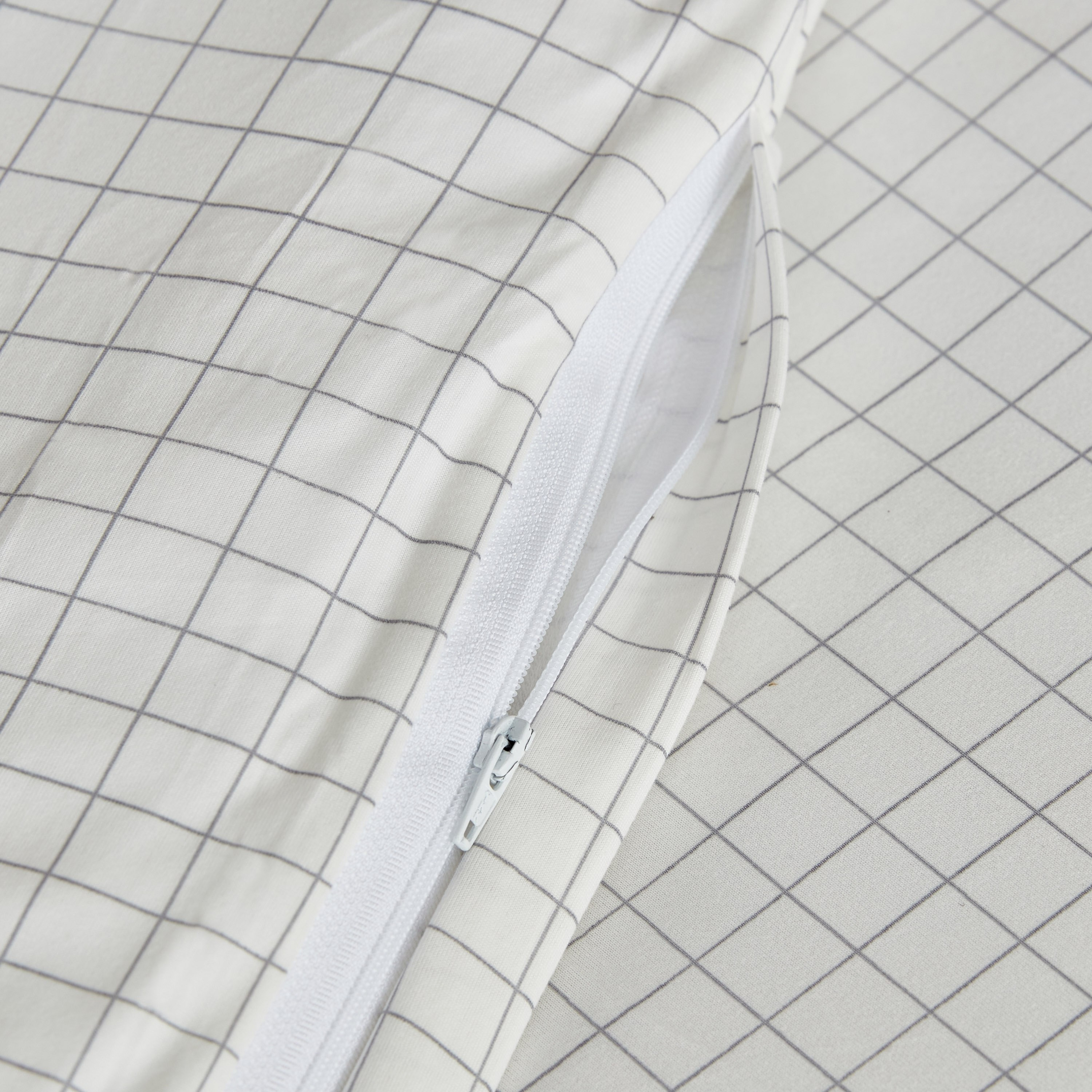 Ferum Stripe 2-Piece Microfiber Single Duvet Quilt Cover Set - 135x200 cm-hbxhomeware-hbxbedroom-image-6
