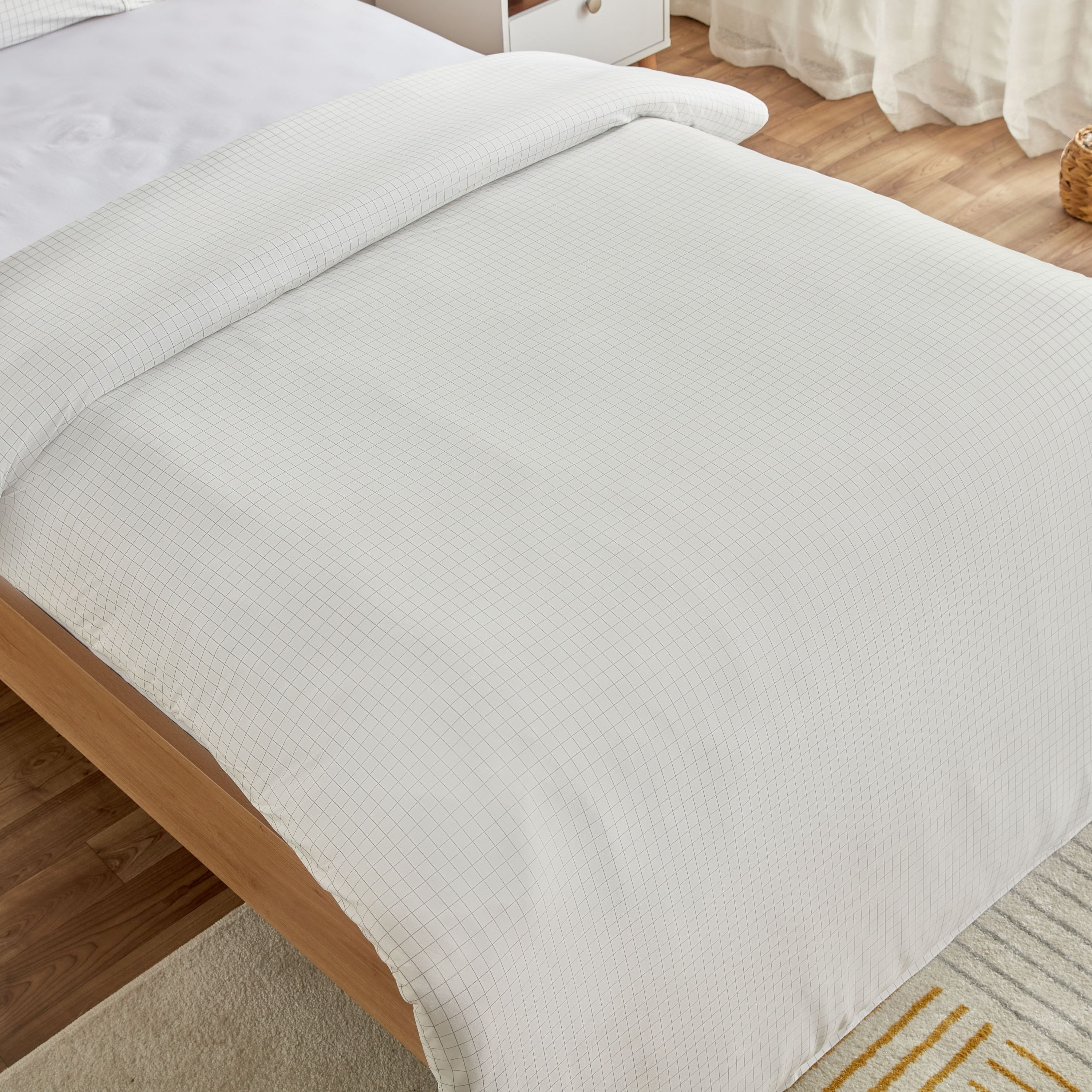 طقم غطاء لحاف توين مبطّن من الألياف الدقيقة مخطّط 3 قطع من فيروم - 150x220 سم-hbxhomeware-hbxbedroom-image-4
