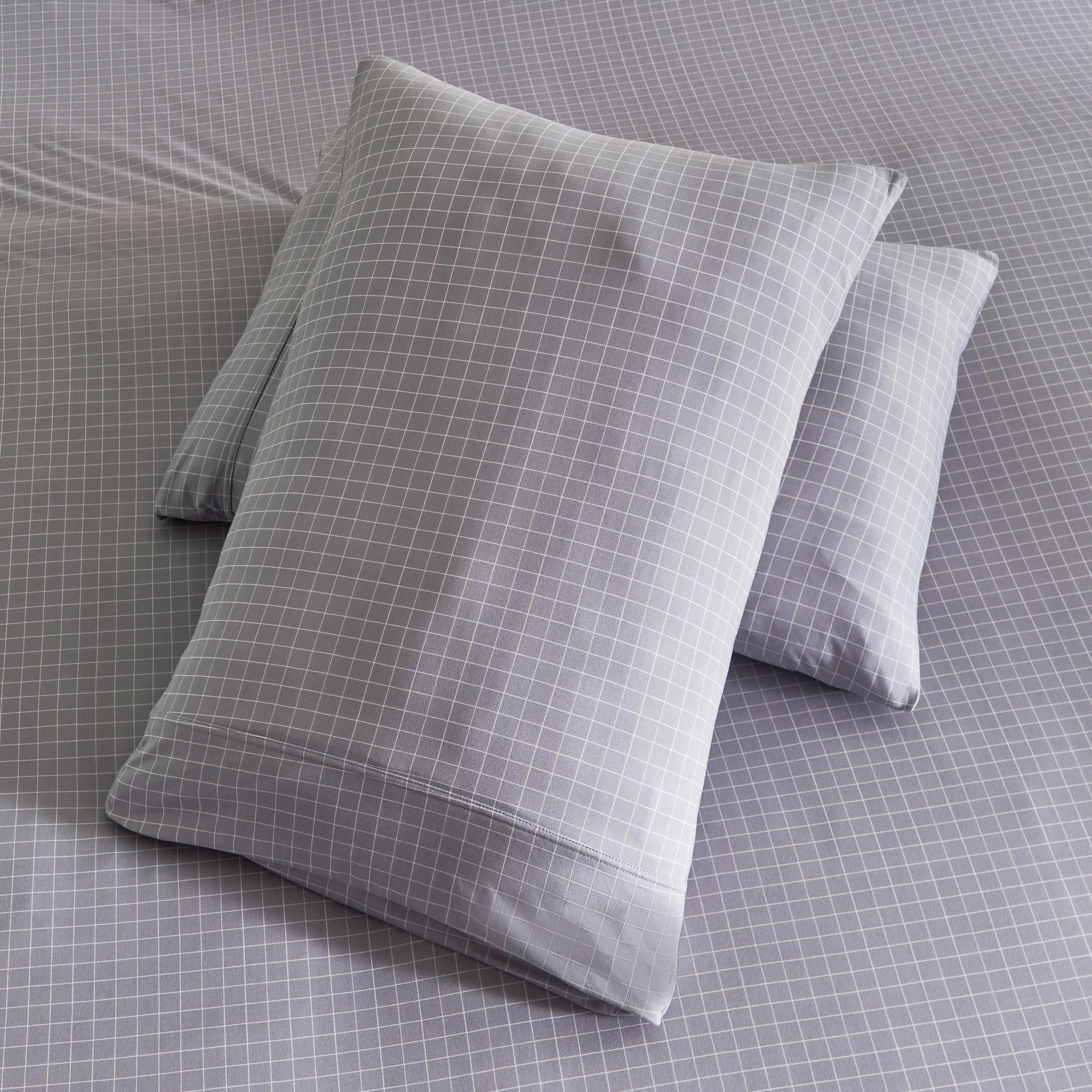 Ferum 3-Piece Striped Microfibre Twin Duvet and Quilt Cover Set - 150x220 cm-hbxhomeware-hbxbedroom-image-7