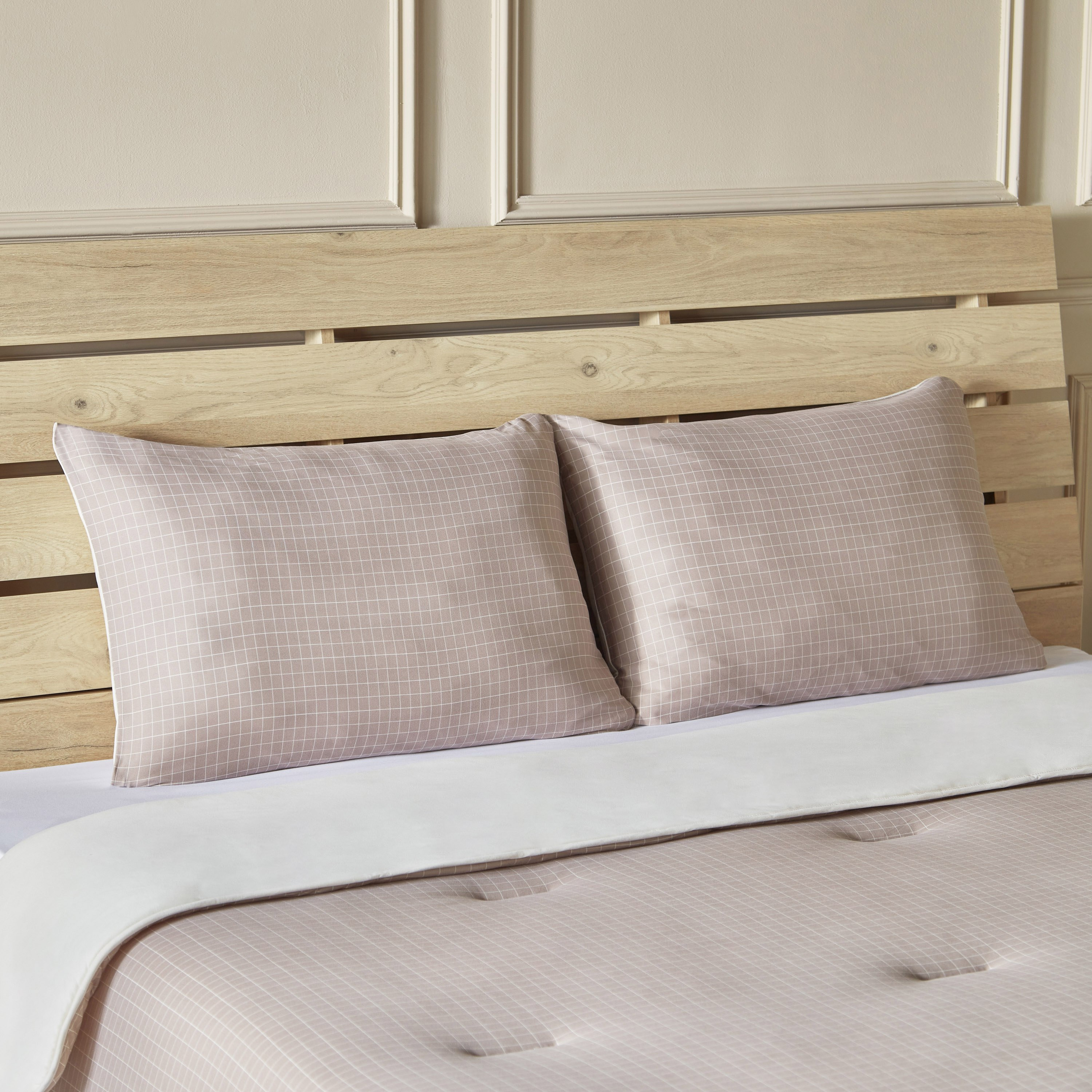 طقم لحاف كينج مخطّط جيرسي من الألياف الدقيقة 3 قطع من فيروم- 220x240 سم-hbxhomeware-hbxbedroom-image-4