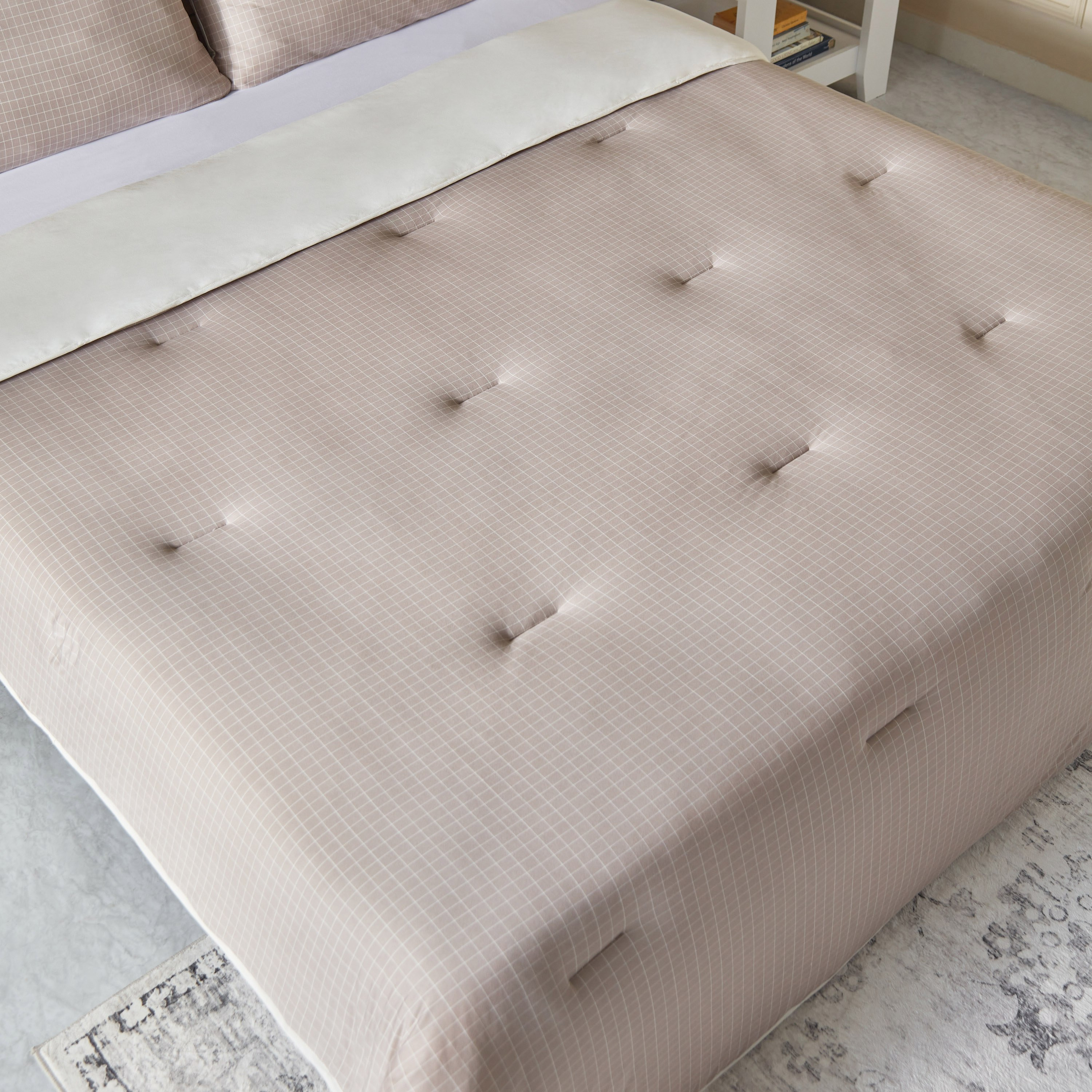 طقم لحاف كينج مخطّط جيرسي من الألياف الدقيقة 3 قطع من فيروم- 220x240 سم-hbxhomeware-hbxbedroom-image-5