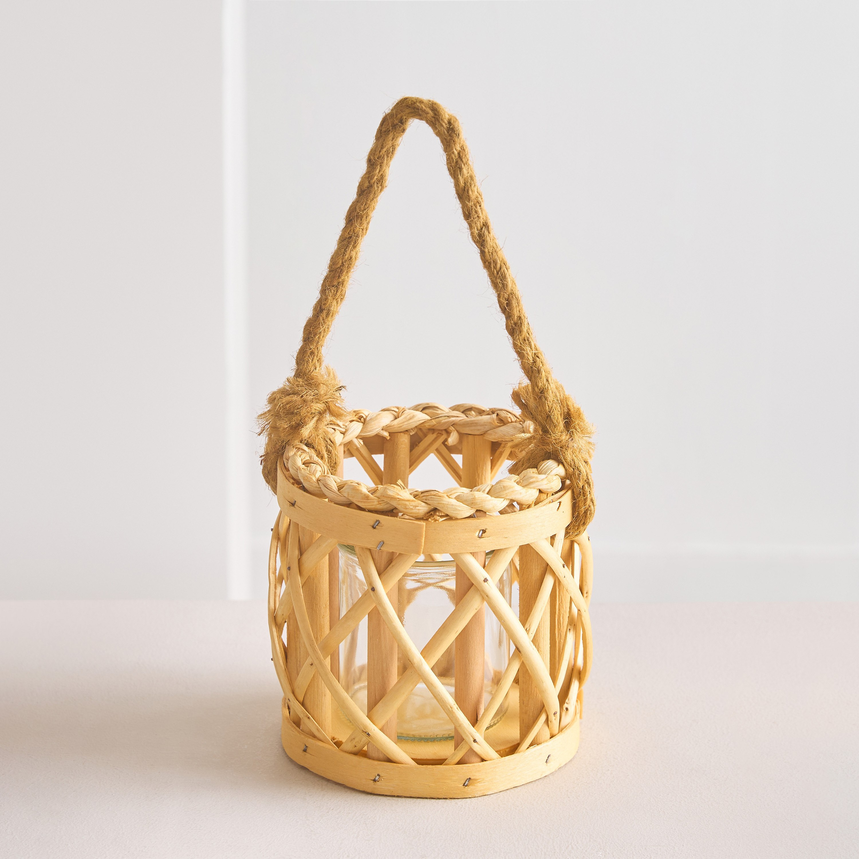 Vera-Willa Willow Lantern - 13x13x13 cm-hbxdecorandfurnishings-homeaccessories-lanterns-image-2
