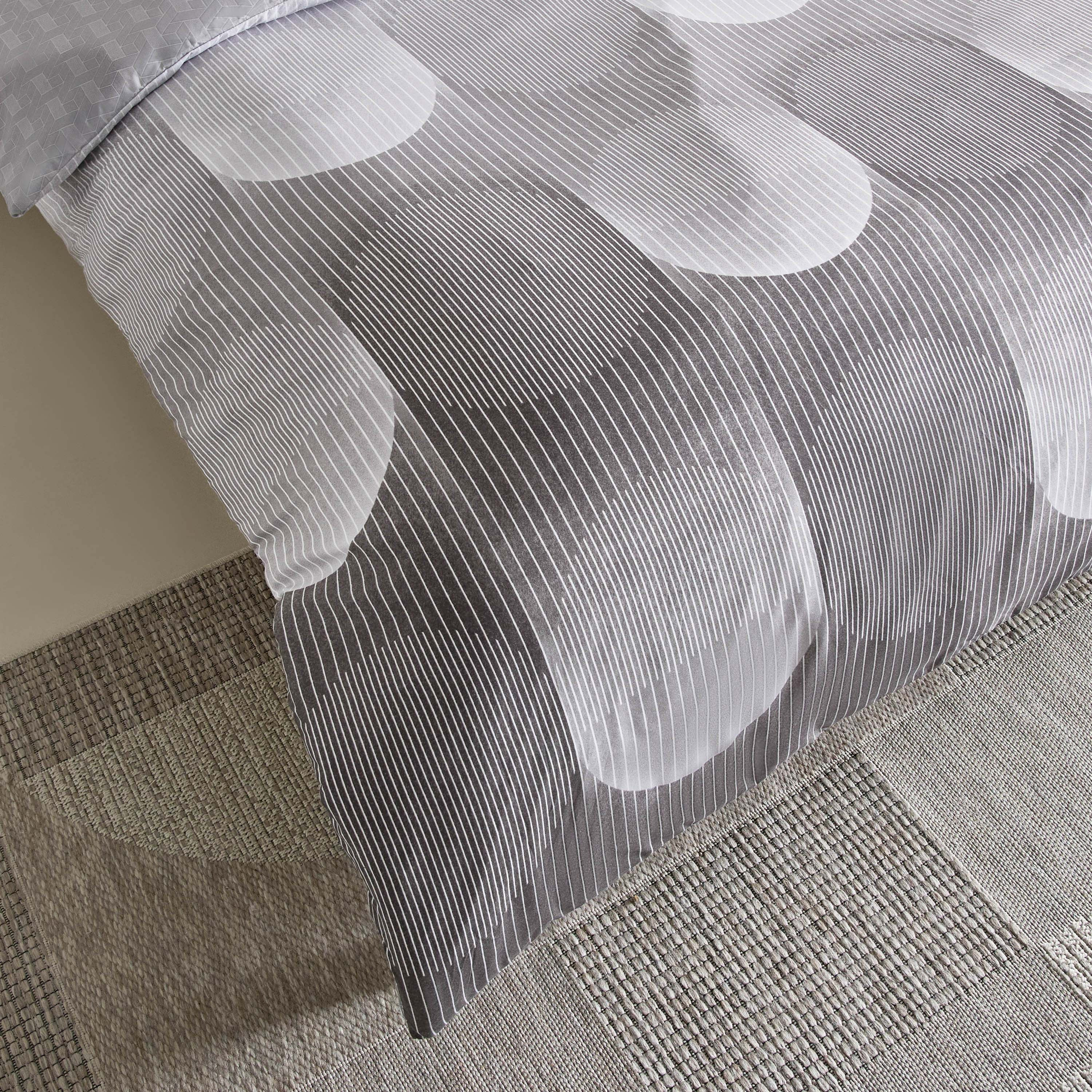طقم غطاء لحاف كوين كينج 3 قطع من الألياف الدقيقة بطبعات أنيا من ميا - 220x220 سم-hbxhomeware-hbxbedroom-image-4