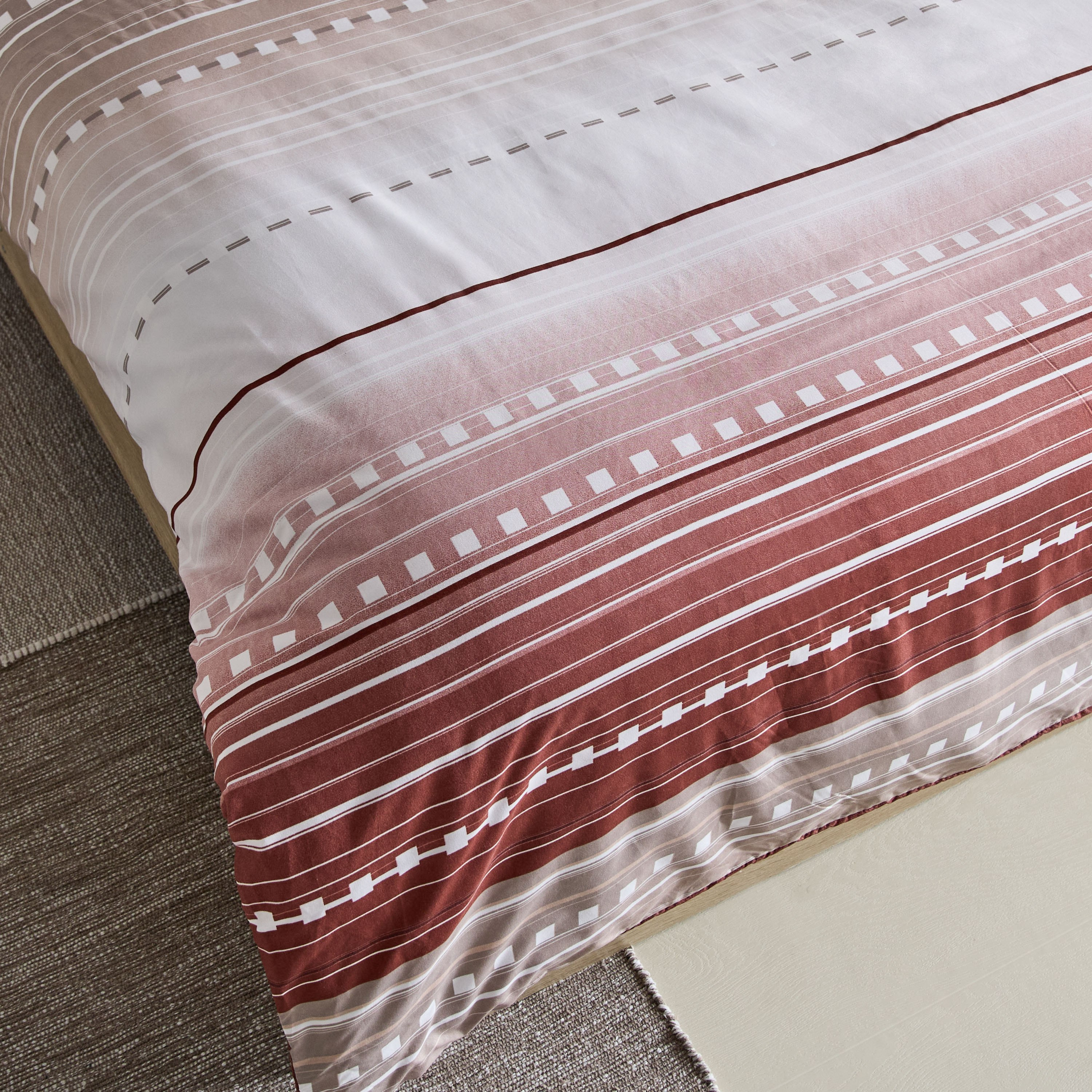 Mia Sofia 3-Piece Printed Microfibre Twin Duvet Cover Set - 150x220 cm-hbxhomeware-hbxbedroom-image-4