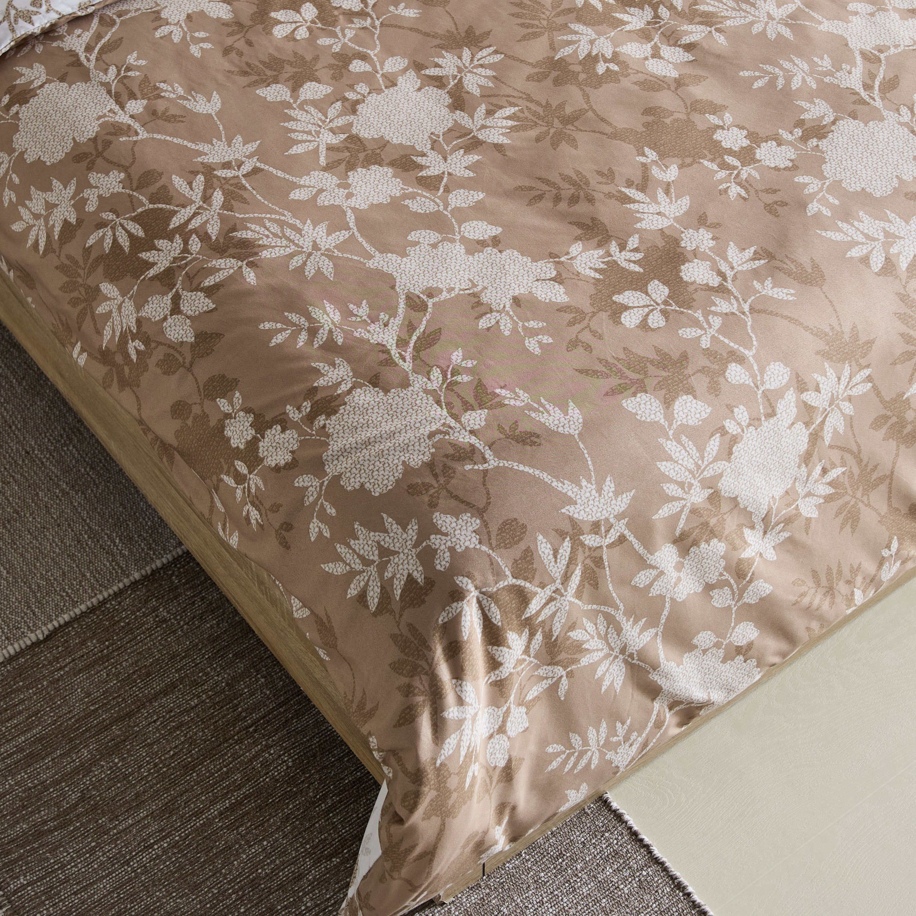 Mia Elijah 2-Piece Printed Microfiber Single Duvet Cover Set - 135x200 cm-hbxhomeware-hbxbedroom-image-4