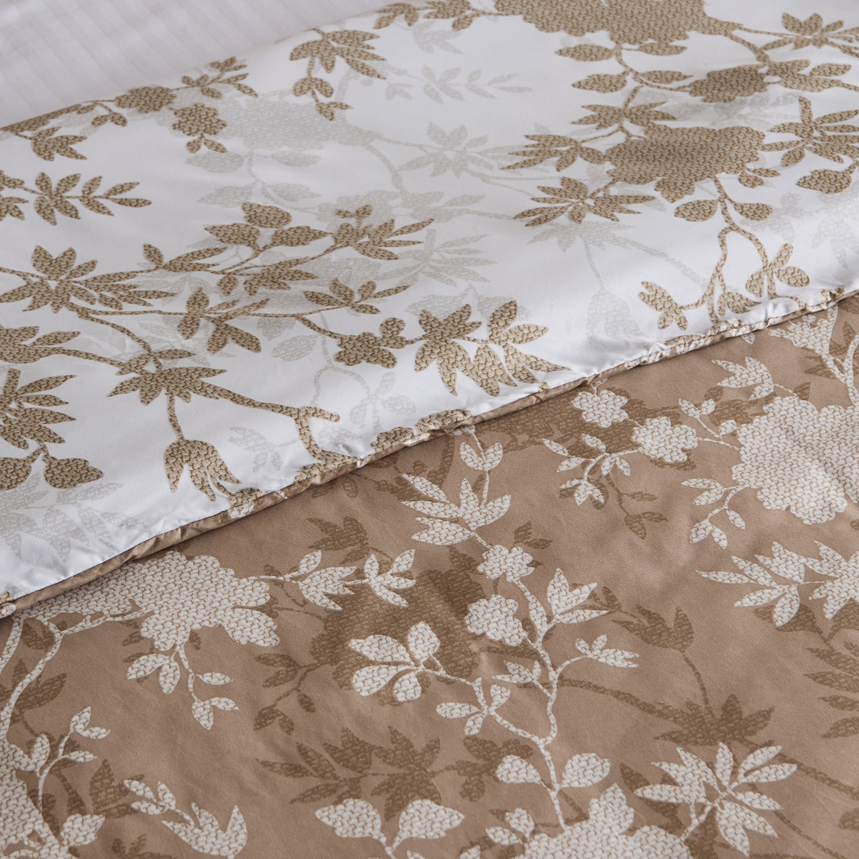 Mia Elijah 2-Piece Printed Microfiber Single Duvet Cover Set - 135x200 cm-hbxhomeware-hbxbedroom-image-5