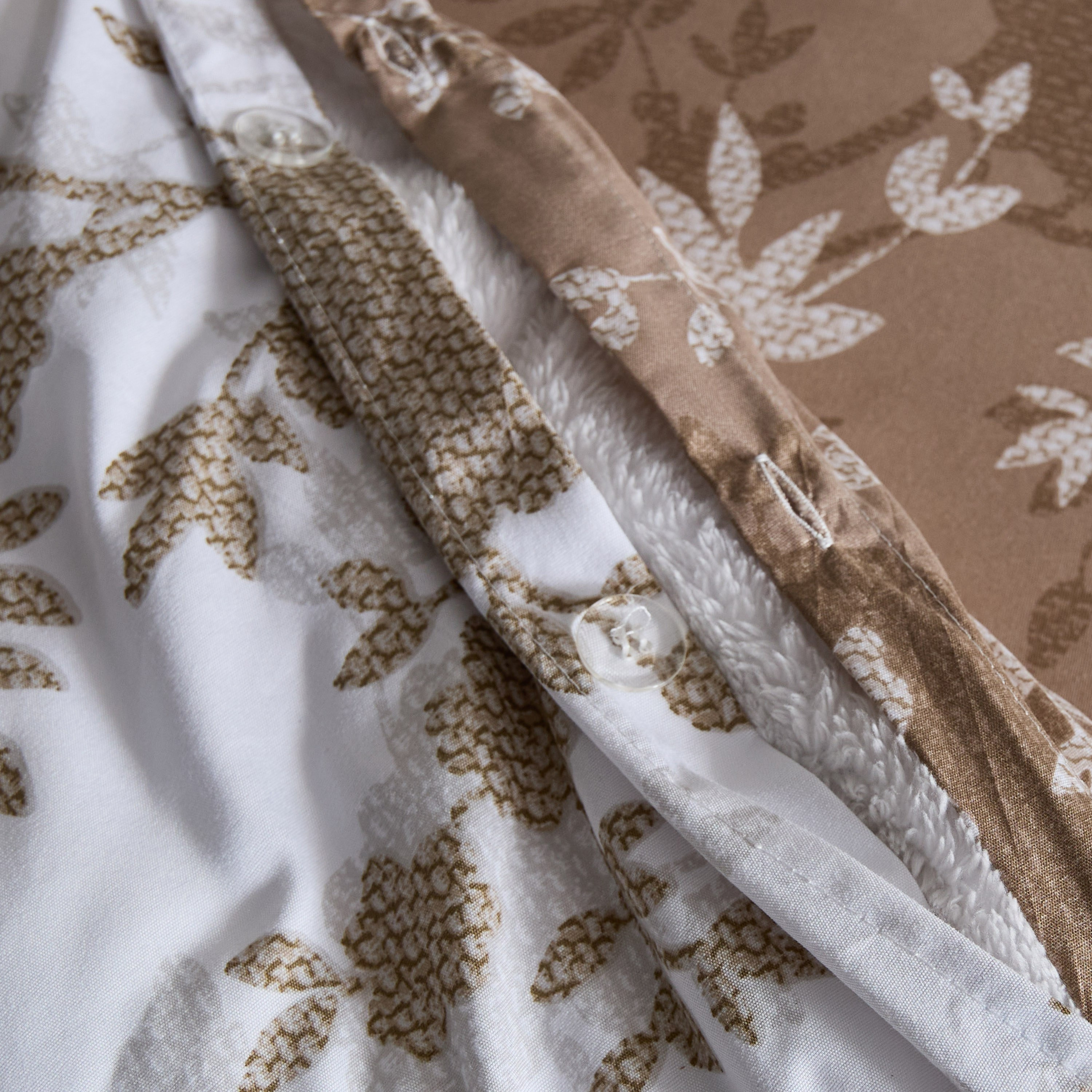 طقم غطاء لحاف توين من الألياف الدقيقة 3 قطع إليجا من ميا - 150x220 سم-hbxhomeware-hbxbedroom-image-6