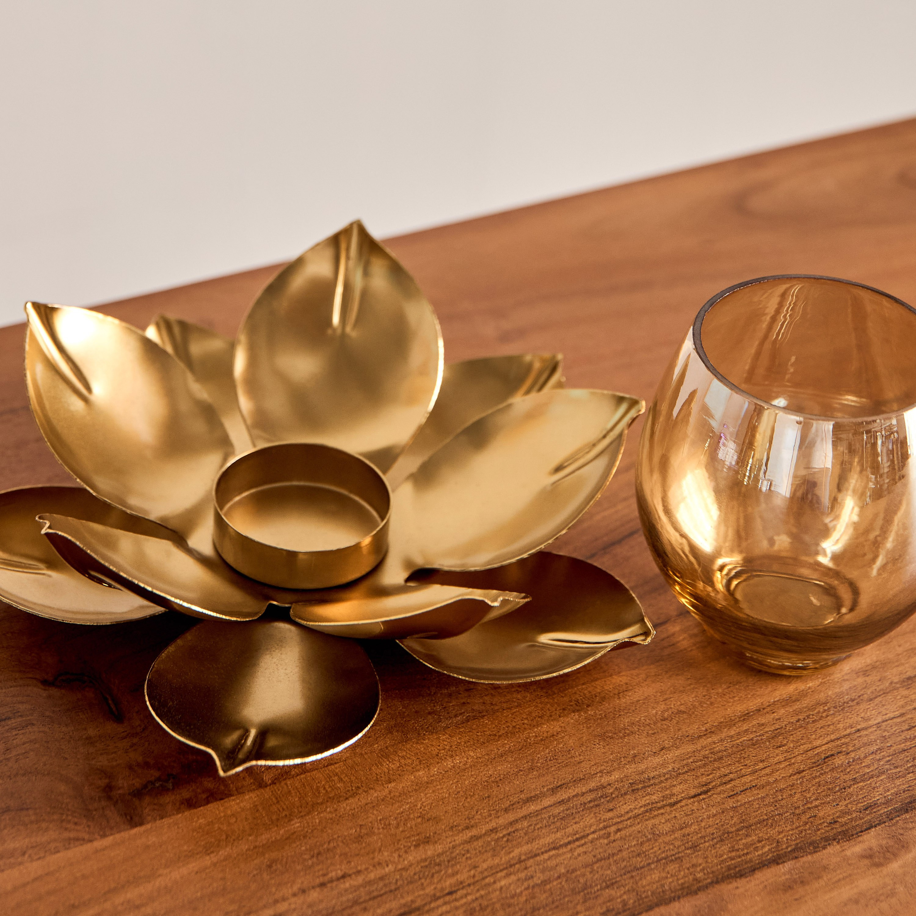 حامل شموع صغيرة لوتس من بيما - 19×19×9 سم-hbxlivingroom-decorandaccessories-candleholders-image-3