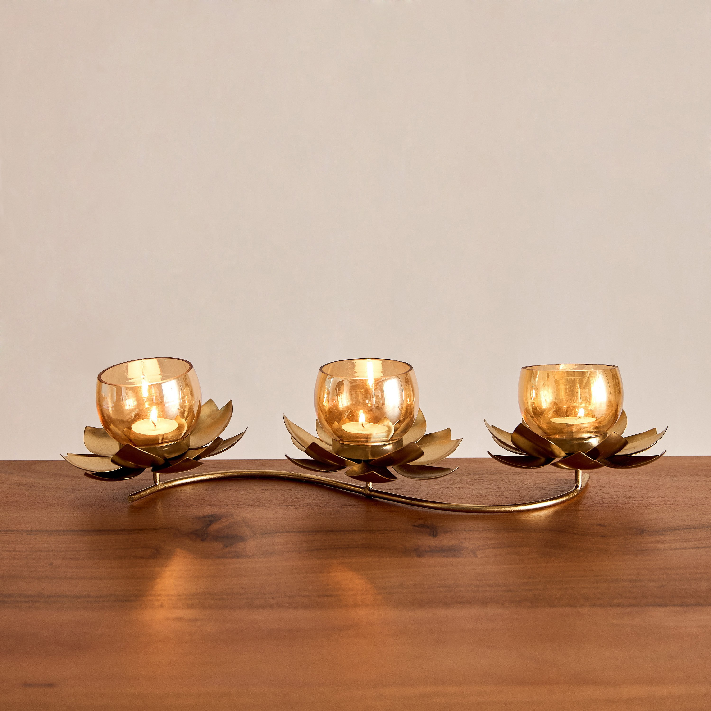 حامل شموع صغيرة ثلاثي لوتس من بيما- 43x12x13 سم-hbxlivingroom-decorandaccessories-candleholders-image-1