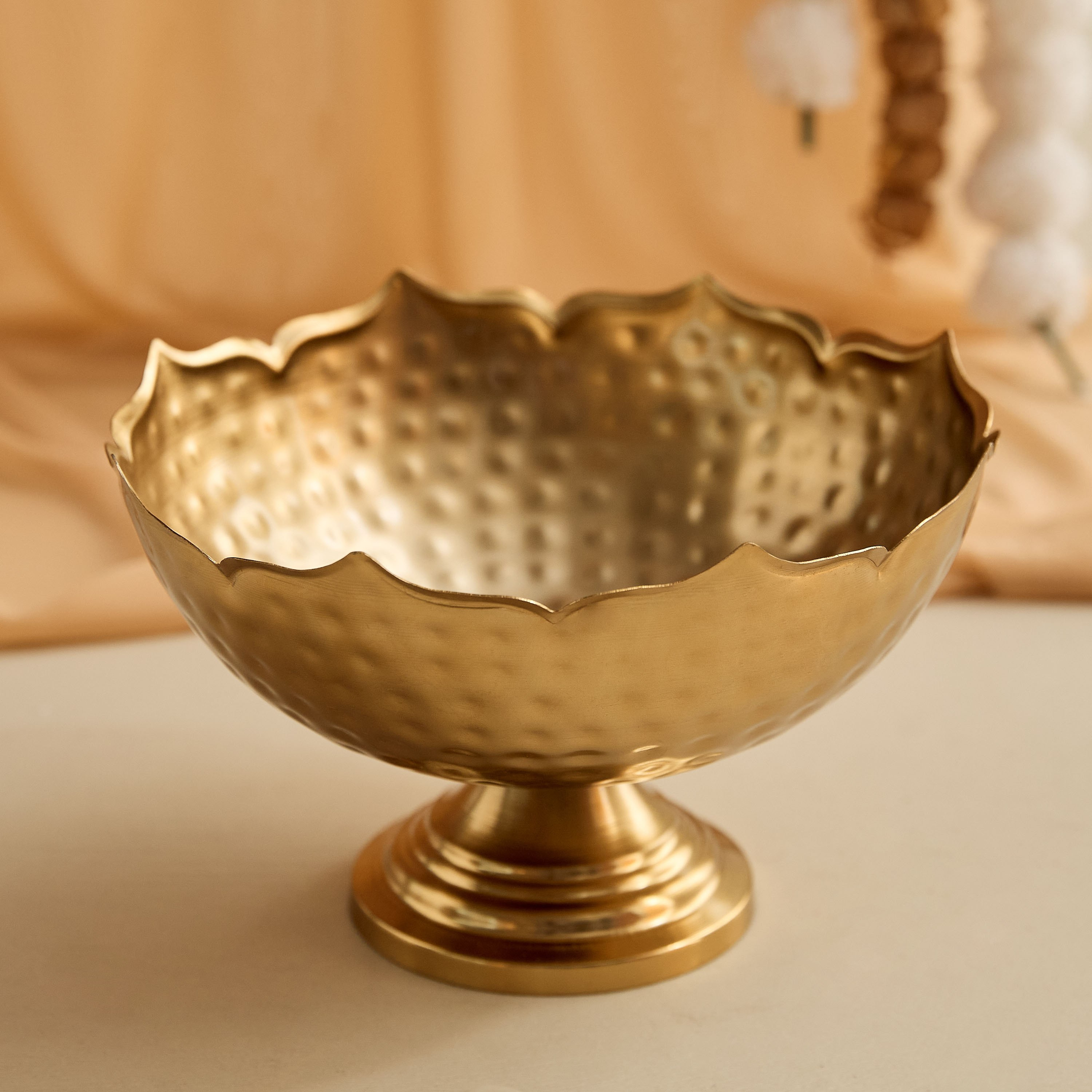 وعاء ديكور مطروق من بيما - 27.4×27×17 سم-hbxdecorandfurnishings-homeaccessories-bowls-image-2