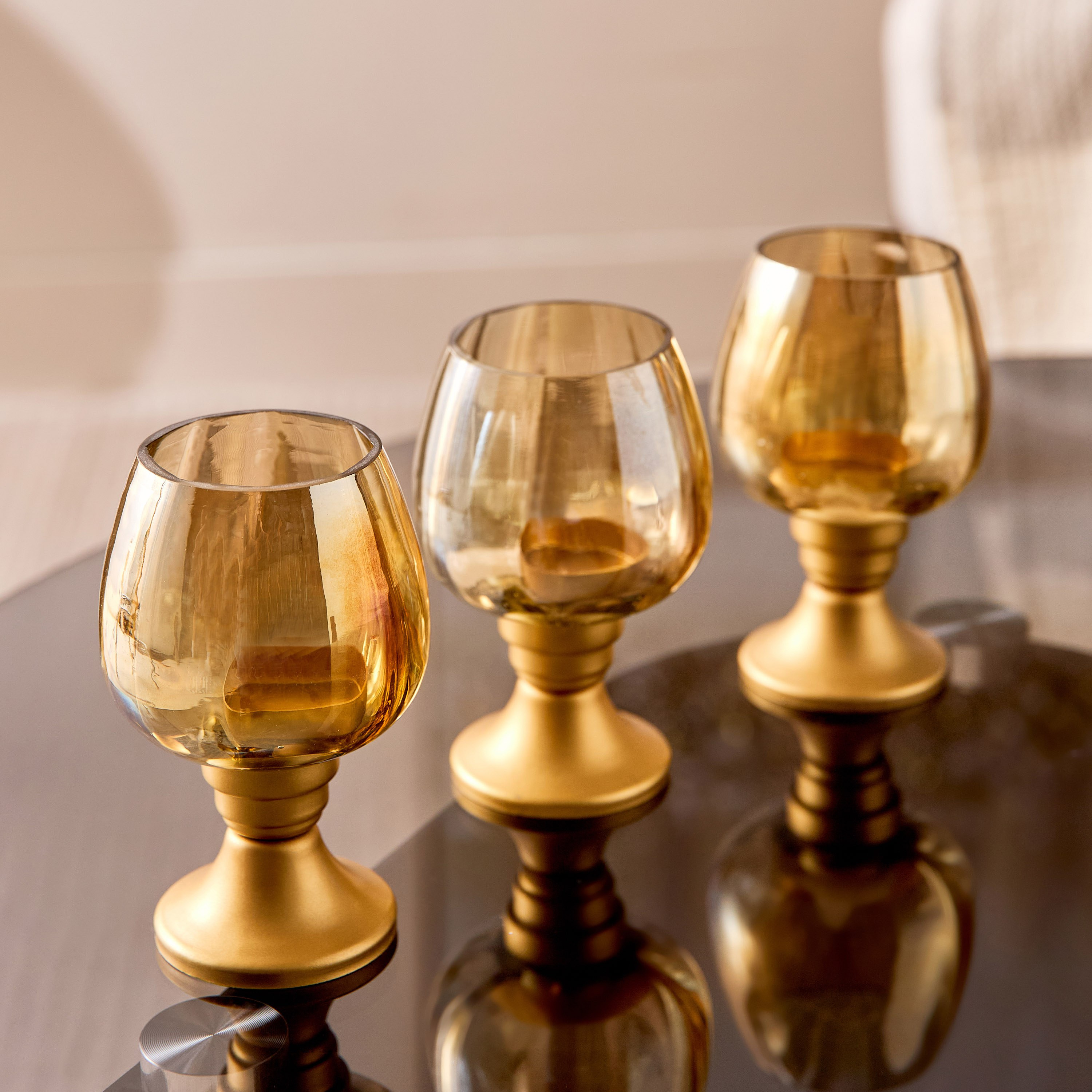 Pema 3-Piece Candle Holder with Base Set - 8x8x14 cm-hbxlivingroom-decorandaccessories-candleholders-image-2