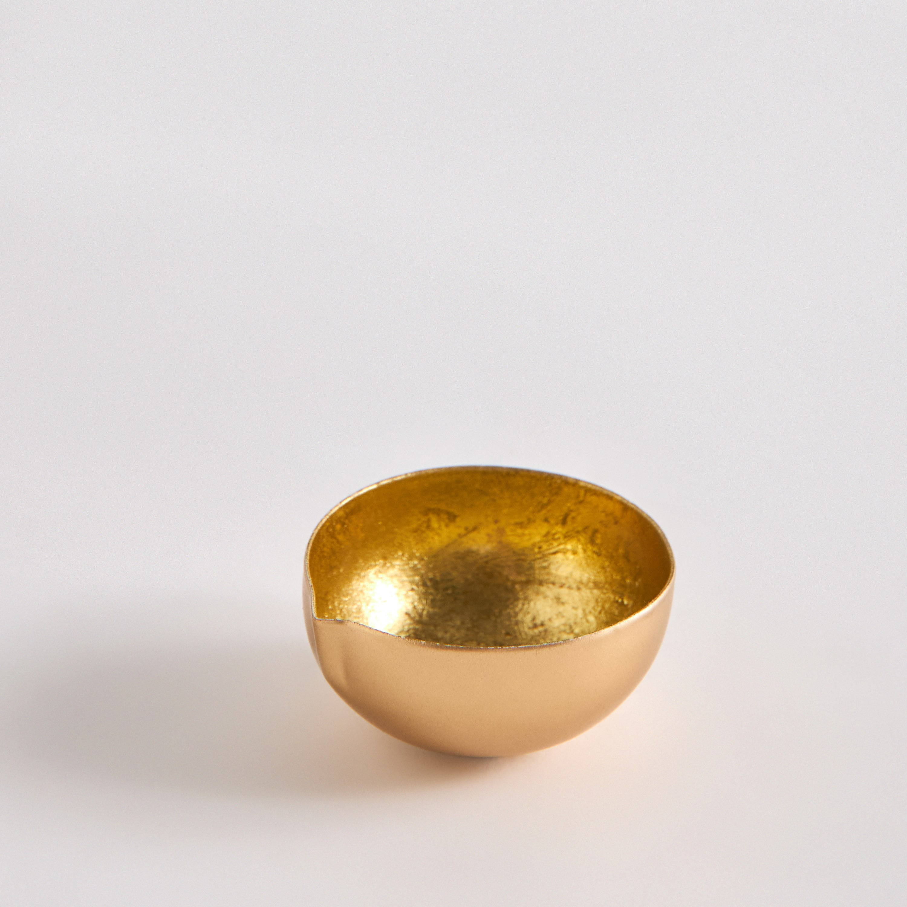Neom 1-Tip Metal Diya - 5x5.5x3 cm-hbxlivingroom-decorandaccessories-candleholders-image-5