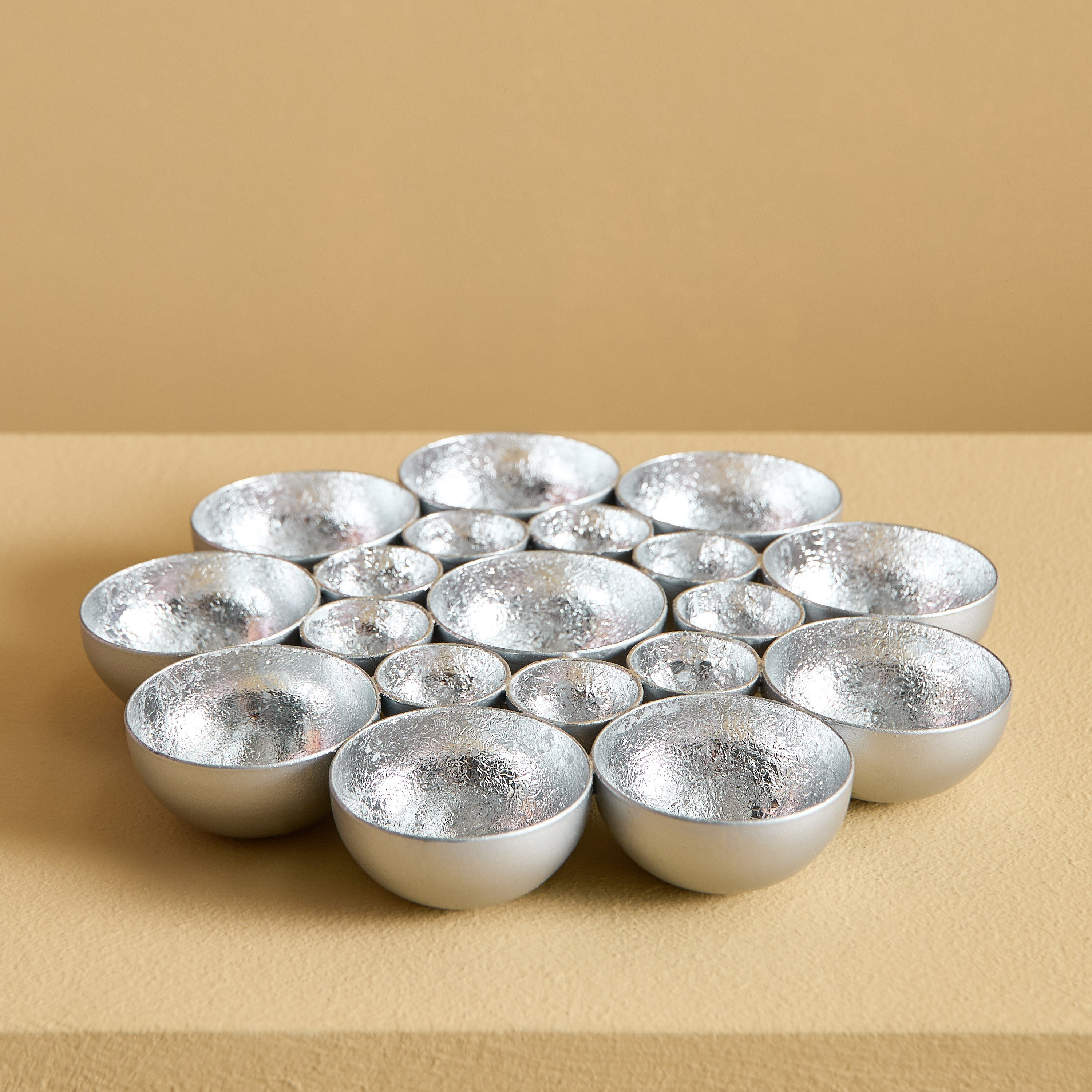 Neom Metal Flower Tealight Table Wall Holder - 20x20x3 cm-hbxlivingroom-decorandaccessories-candleholders-image-1