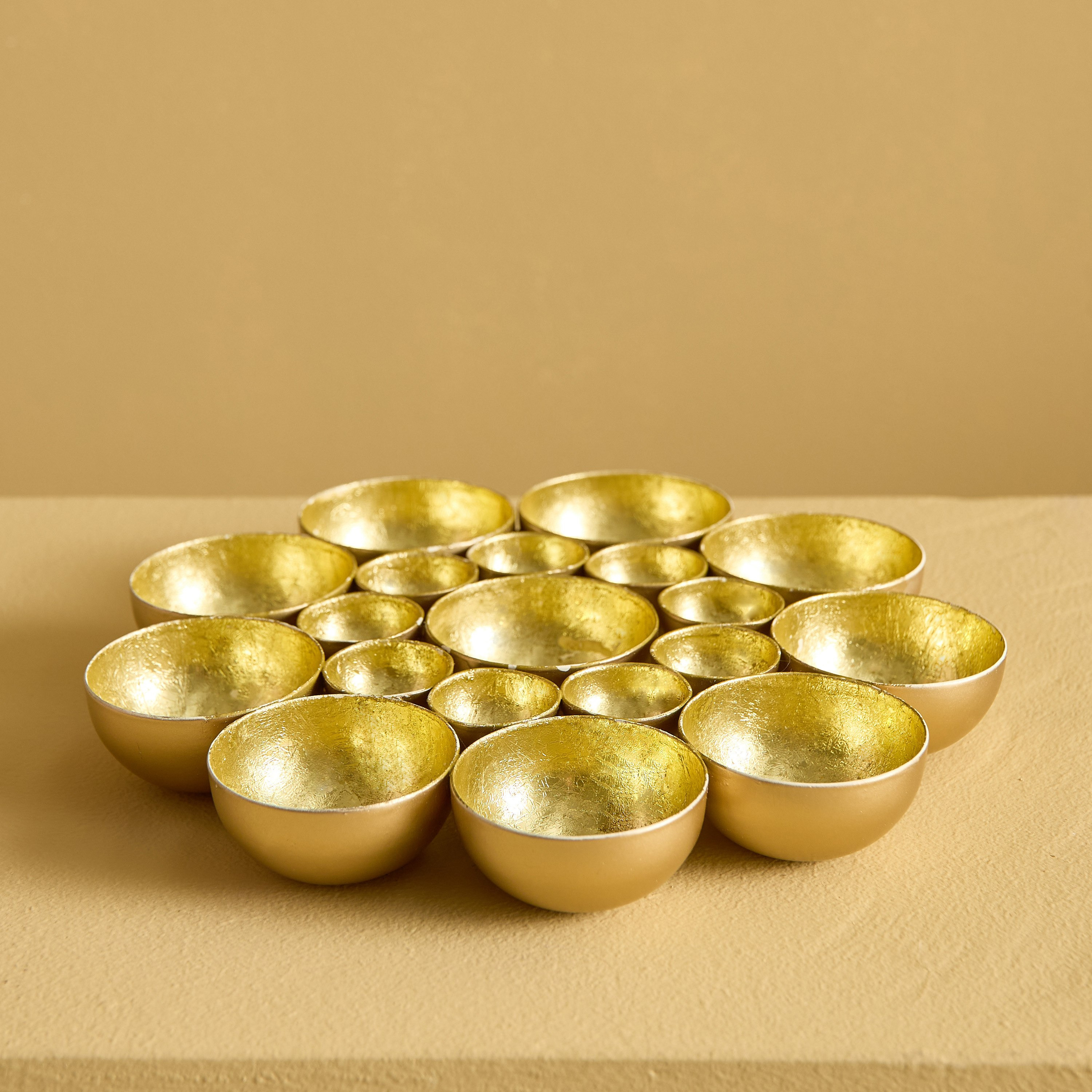 Neom Metal Flower Tealight Table Wall Holder - 20x20x3 cm-hbxlivingroom-decorandaccessories-candleholders-image-1