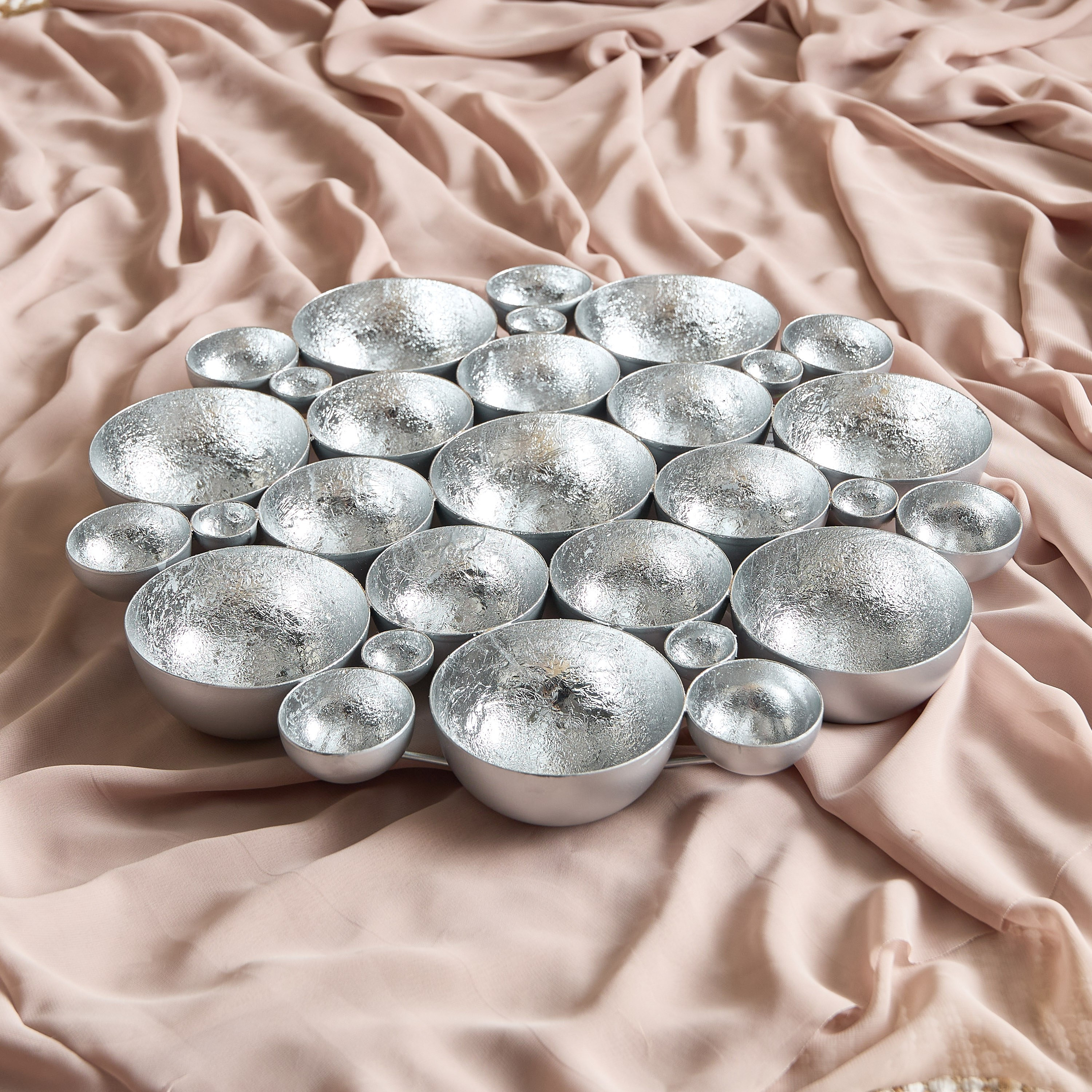 Neom Metal Flower Tealight Table Wall Holder - 40x40x4 cm-PROMO_HB_AE_B2G2_011025-image-1