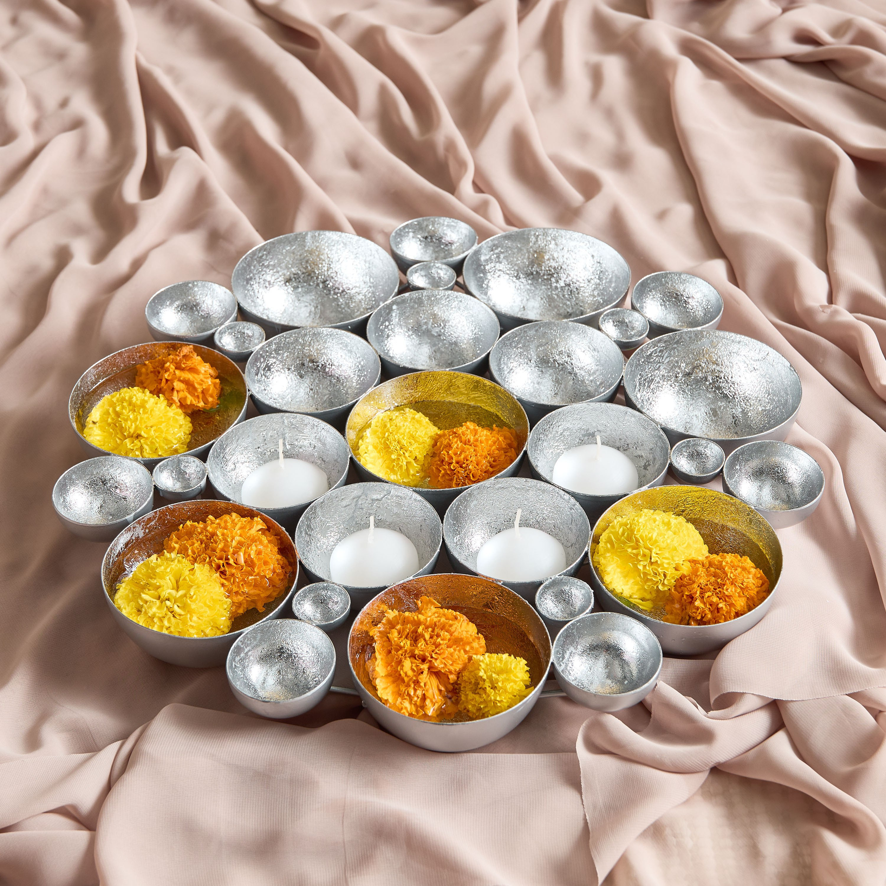 Neom Metal Flower Tealight Table Wall Holder - 40x40x4 cm-PROMO_HB_AE_B2G2_011025-image-2
