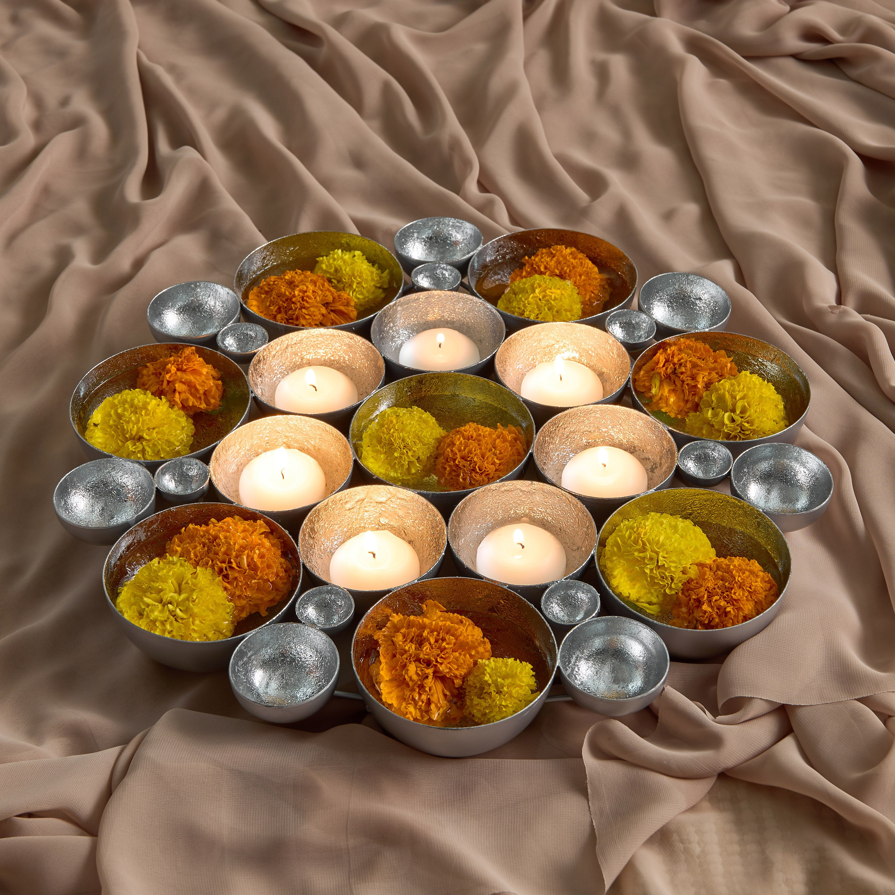 Neom Metal Flower Tealight Table Wall Holder - 40x40x4 cm-PROMO_HB_AE_B2G2_011025-image-3
