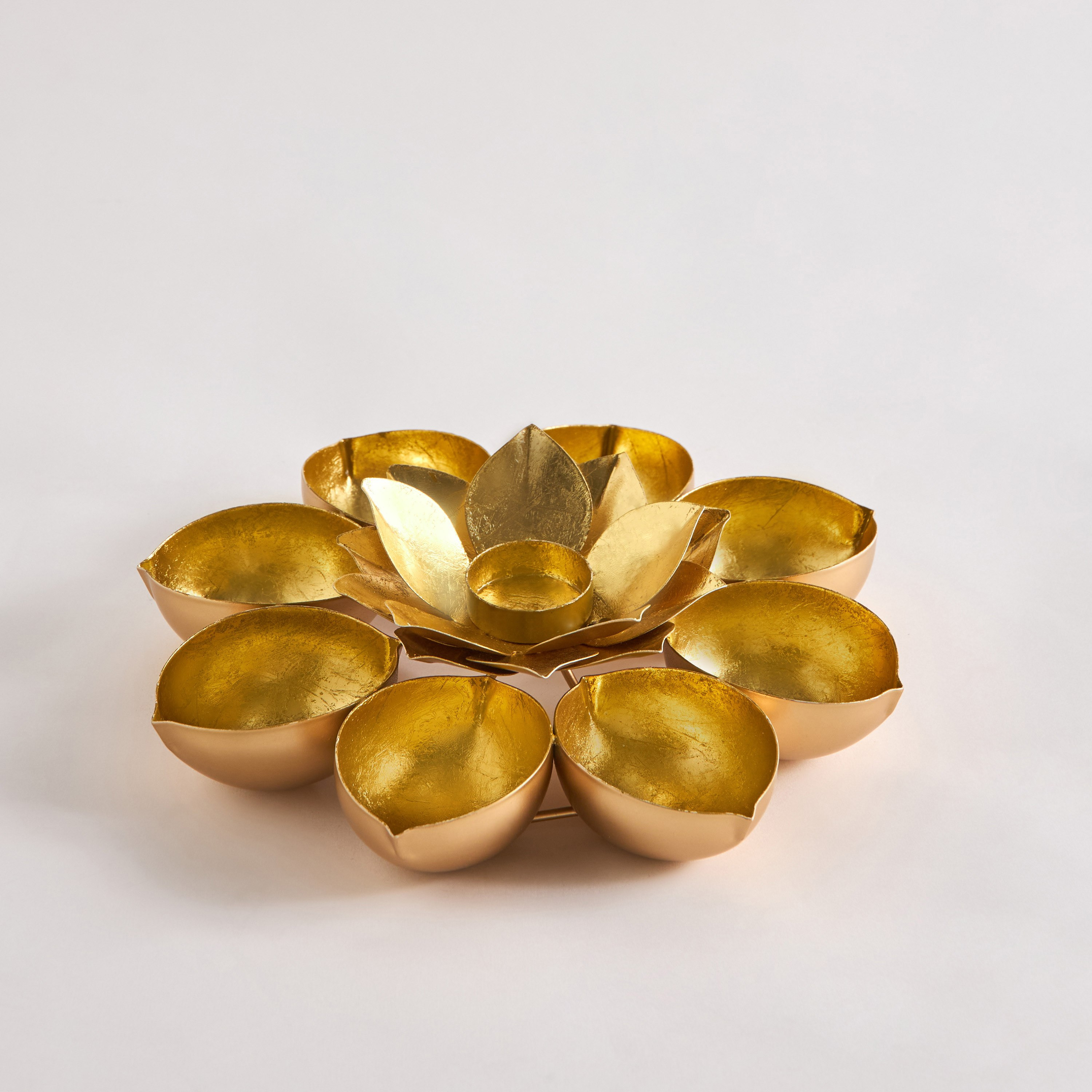 زينة حائط معدن ضياء من نيوم- 27×27×6 سم-hbxhomeware-homedecor-figurinesandornaments-image-6
