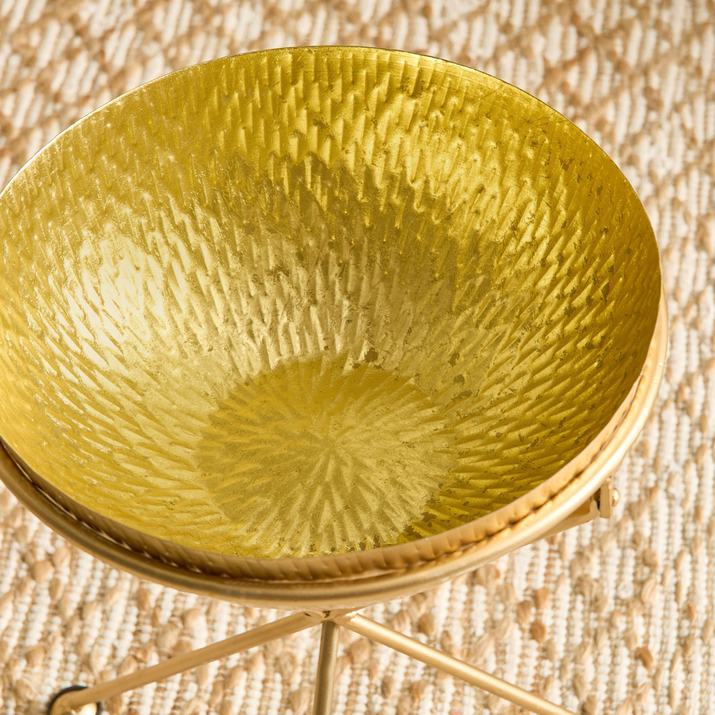 صينية أورلي معدنية مع حامل من نيوم - 31×31×45 سم-hbxhomeware-hbxdecorandfurnishings-image-4