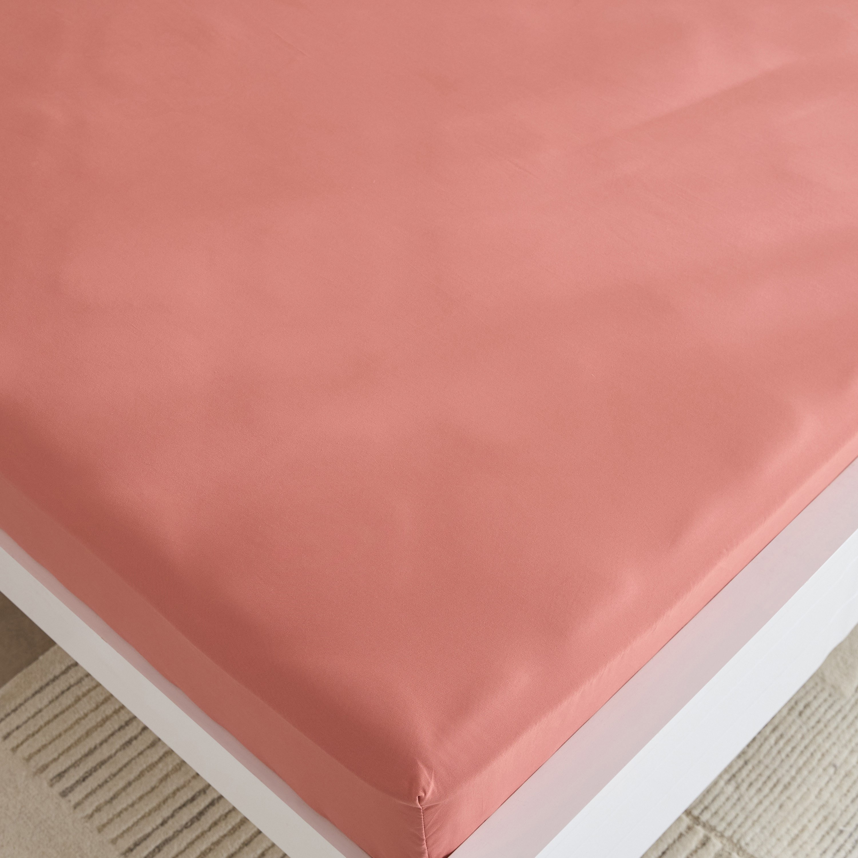 Derby Solid Microfiber King Fitted Sheet - 180x200+25 cm-hbxhomeware-hbxbedroom-image-4